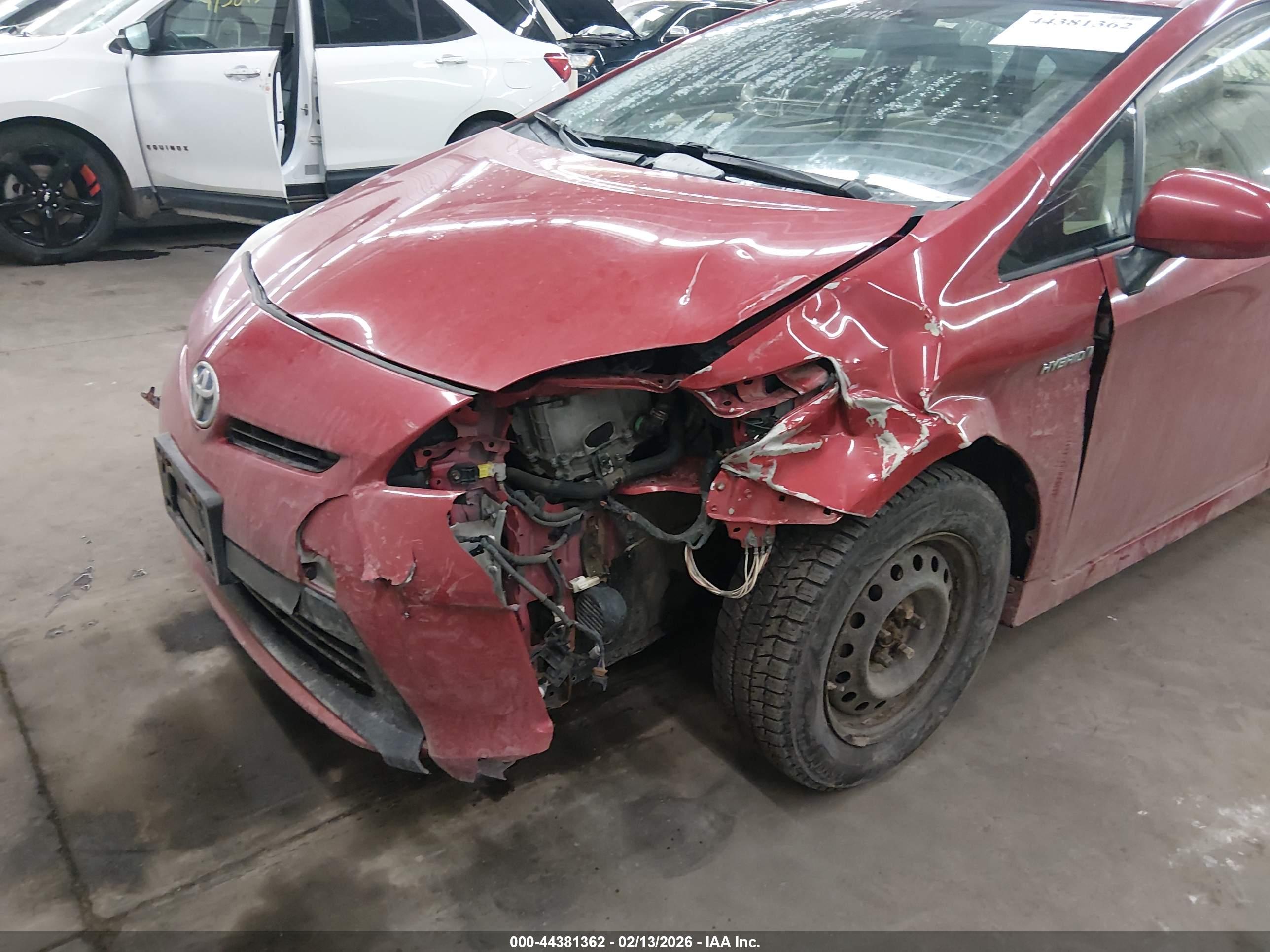 TOYOTA PRIUS image 6