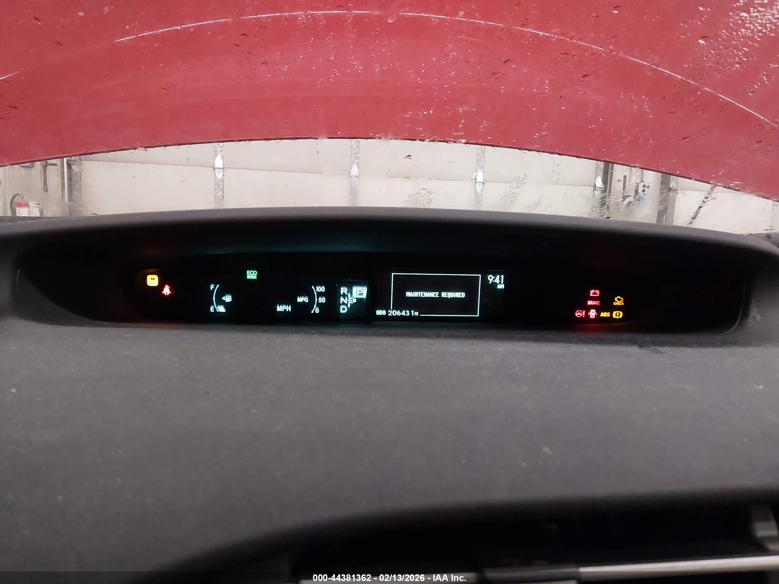 TOYOTA PRIUS image 7