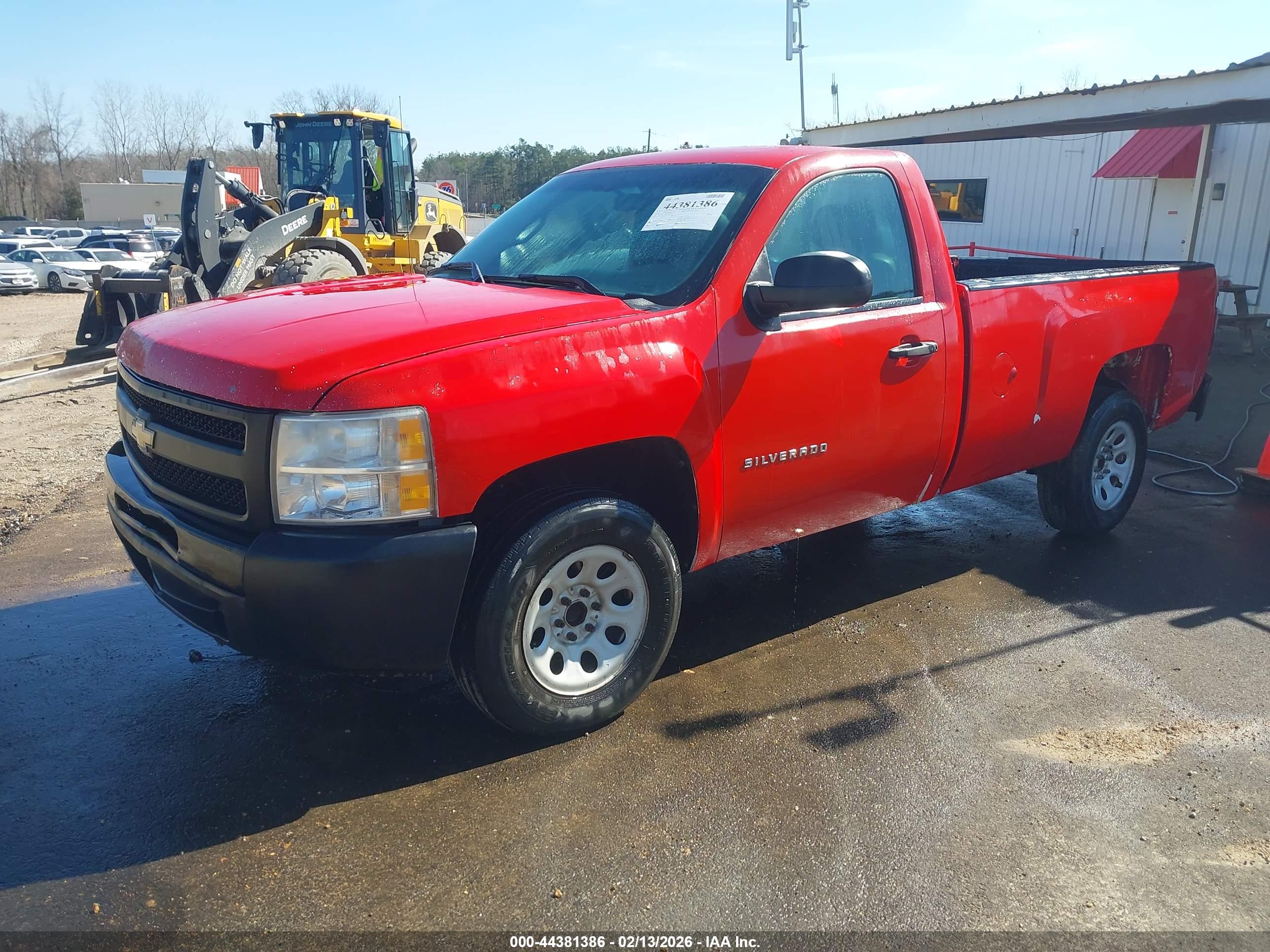 CHEVROLET SILVERADO image 2