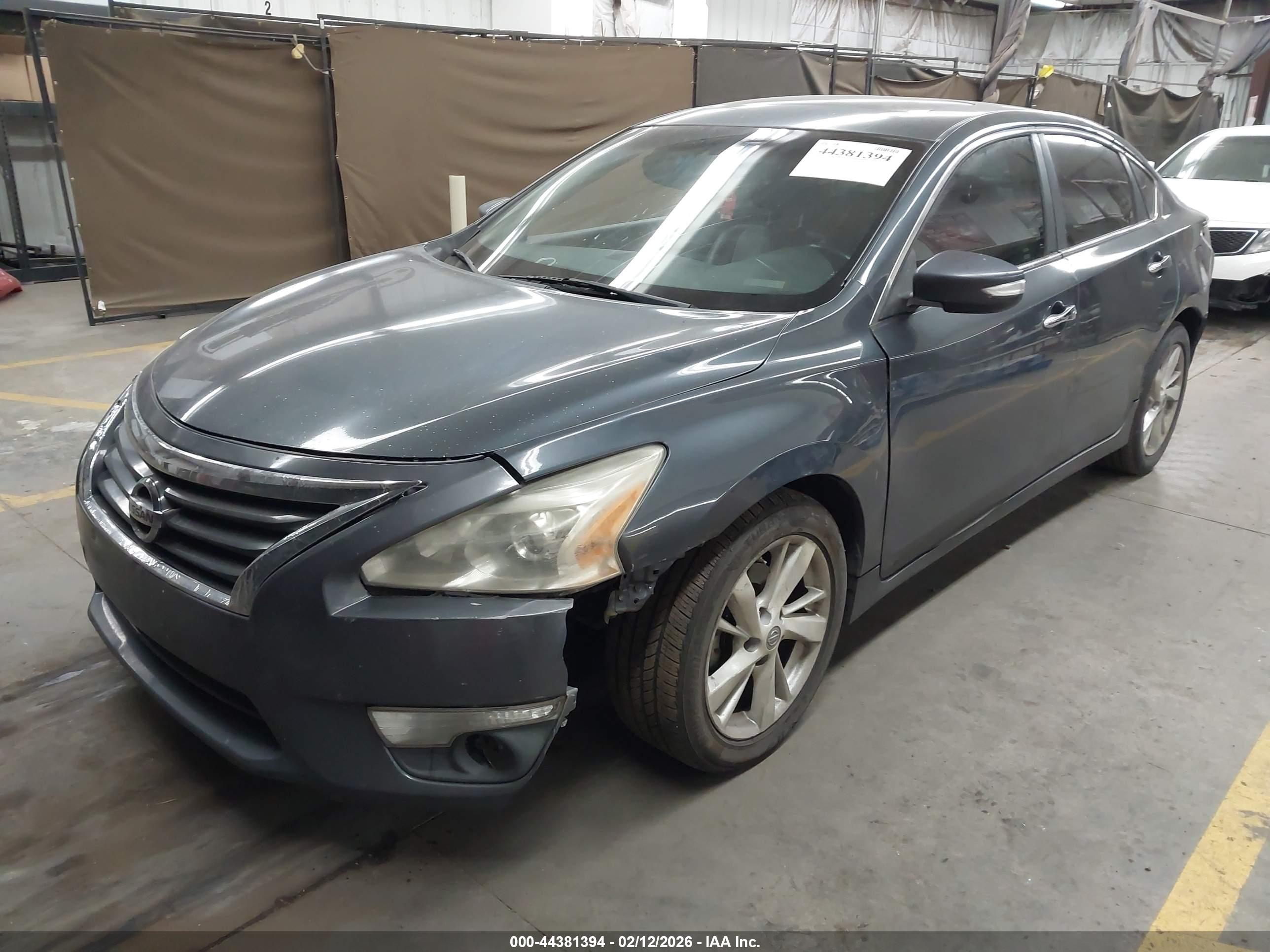 NISSAN ALTIMA image 2