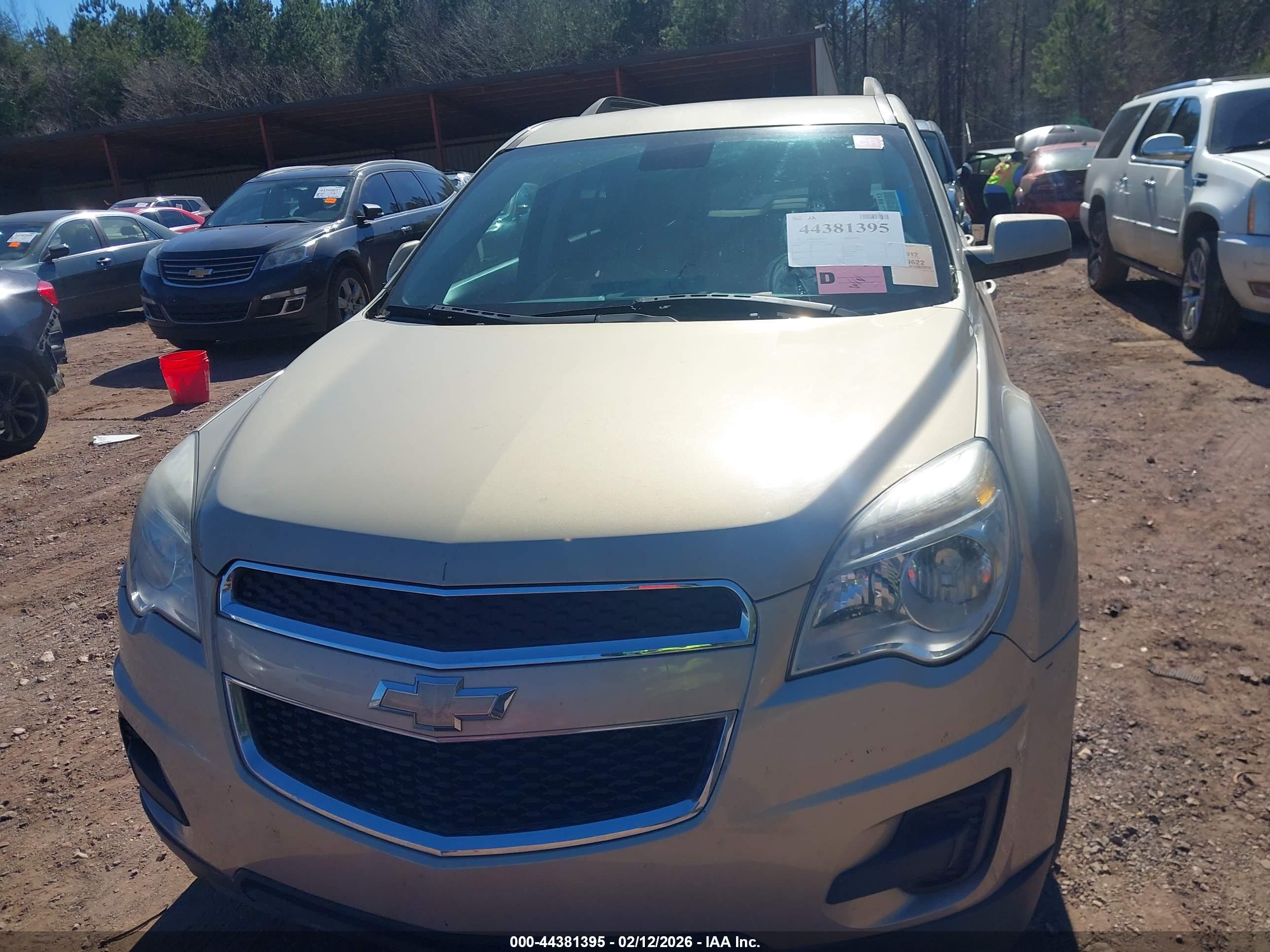 CHEVROLET EQUINOX image 6