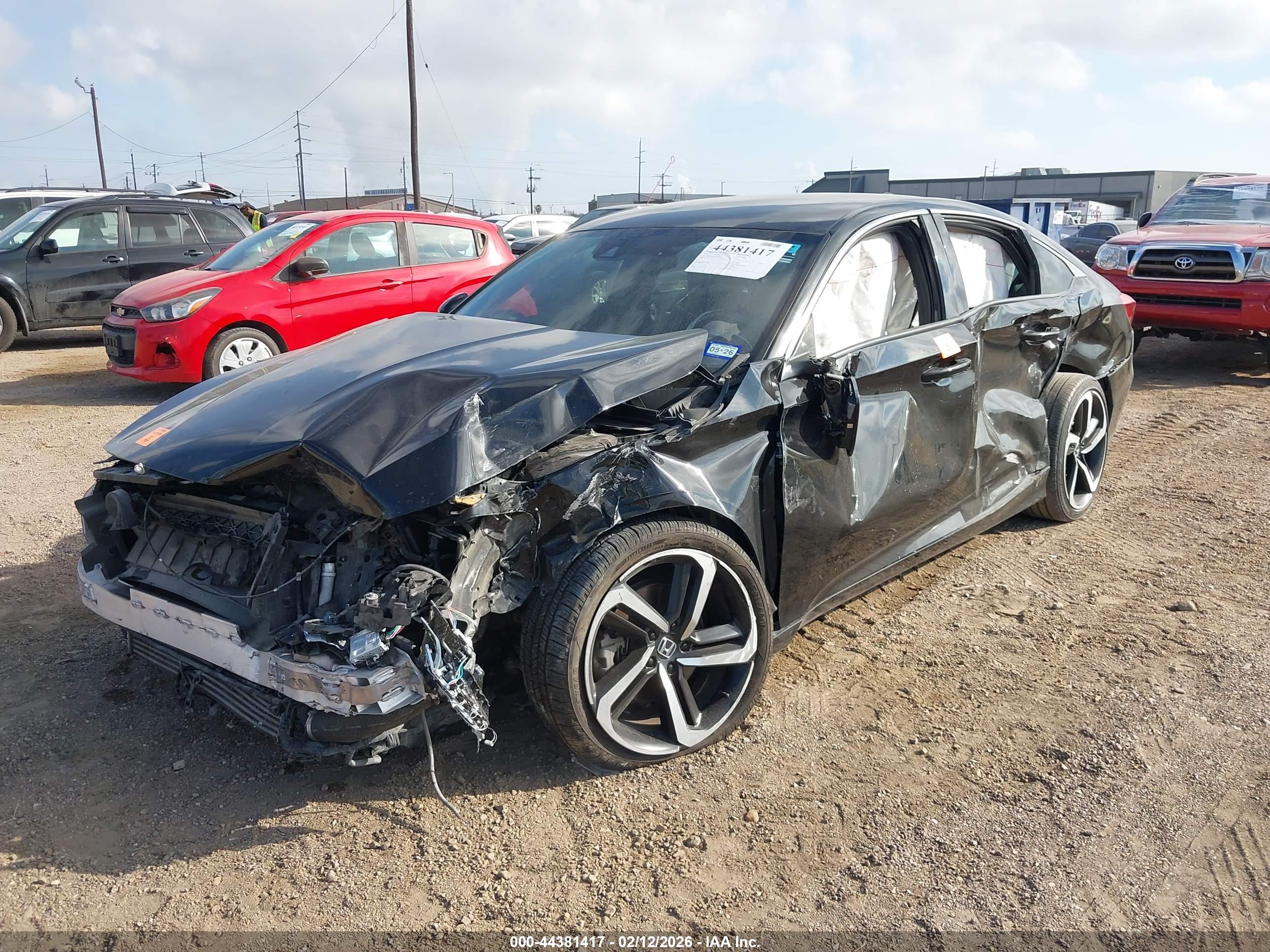 HONDA ACCORD image 2