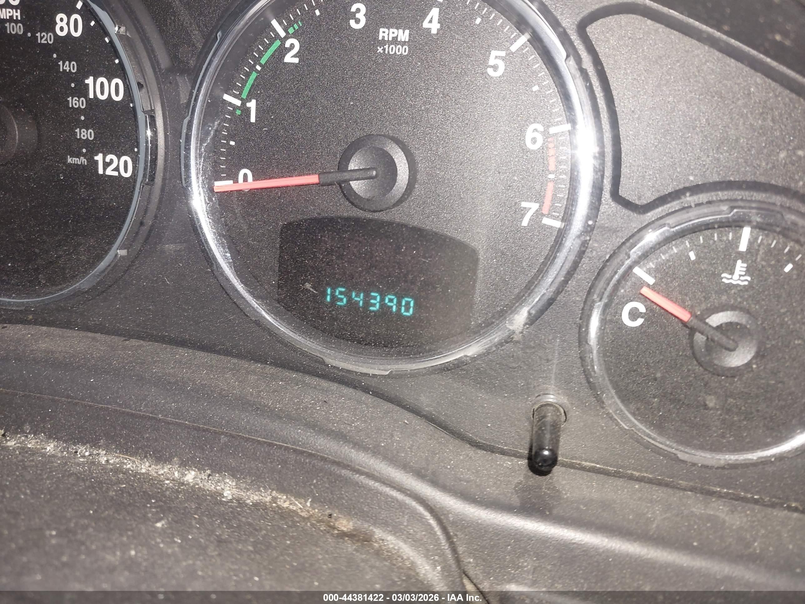 JEEP LIBERTY image 7