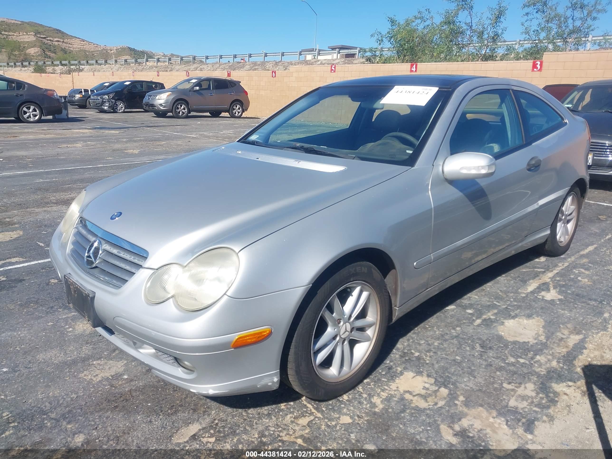 MERCEDES-BENZ C image 2