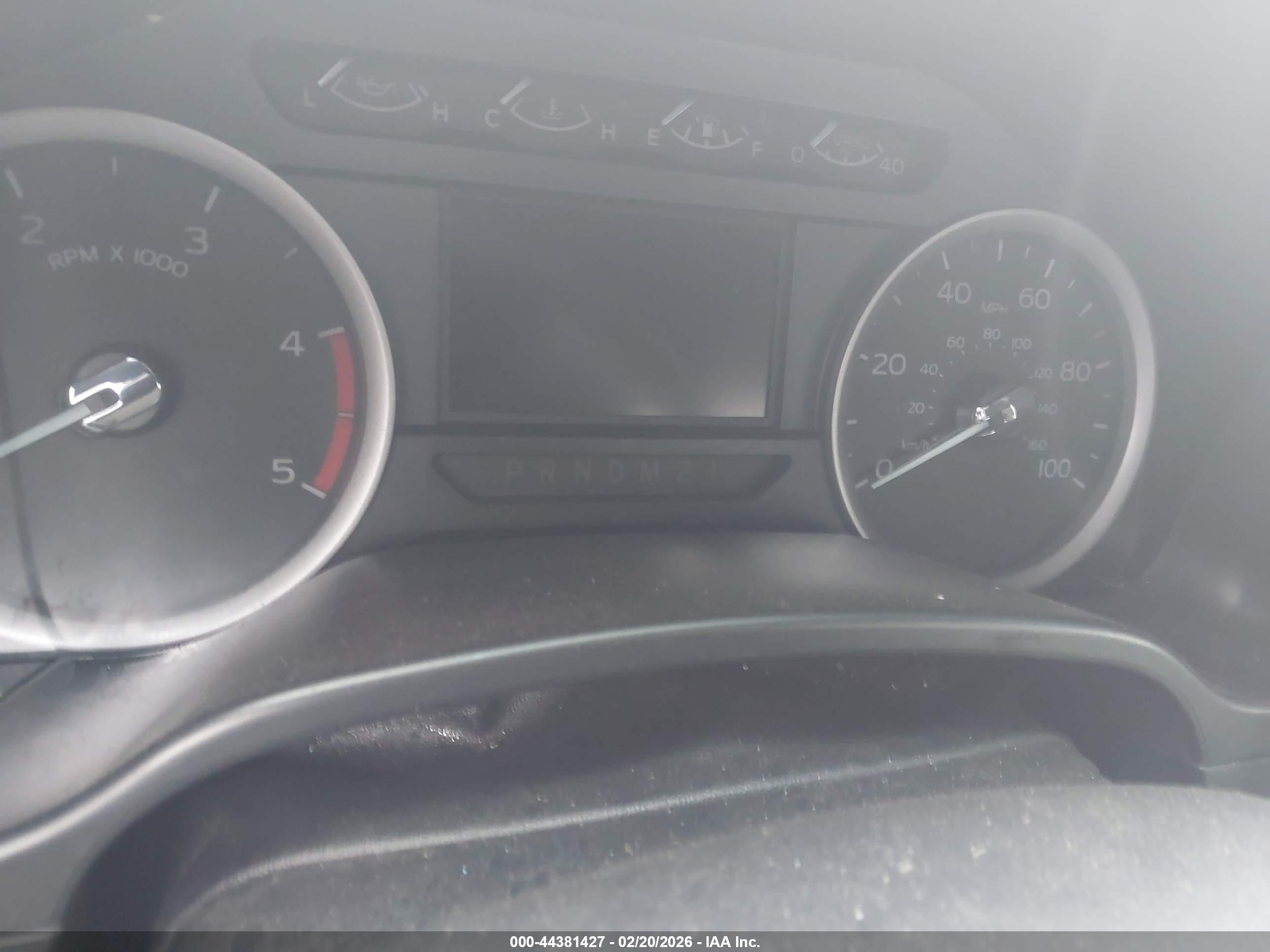 FORD F-550 image 6