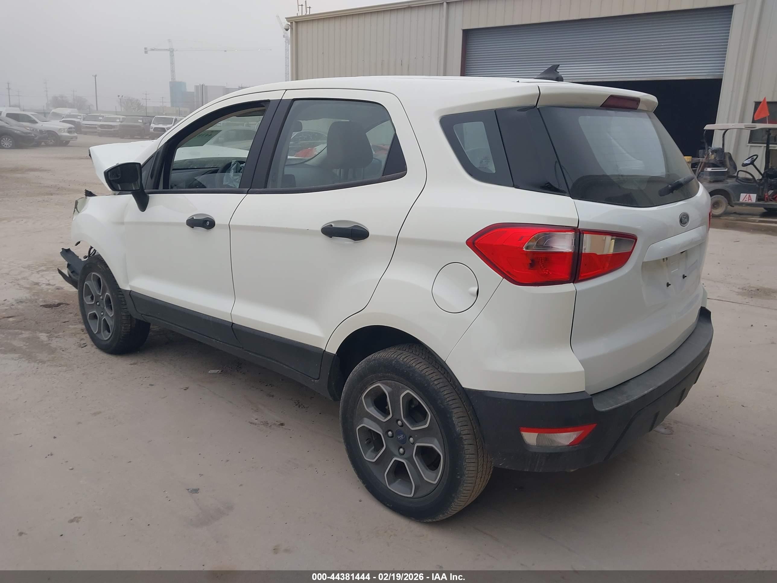 FORD ECOSPORT image 3