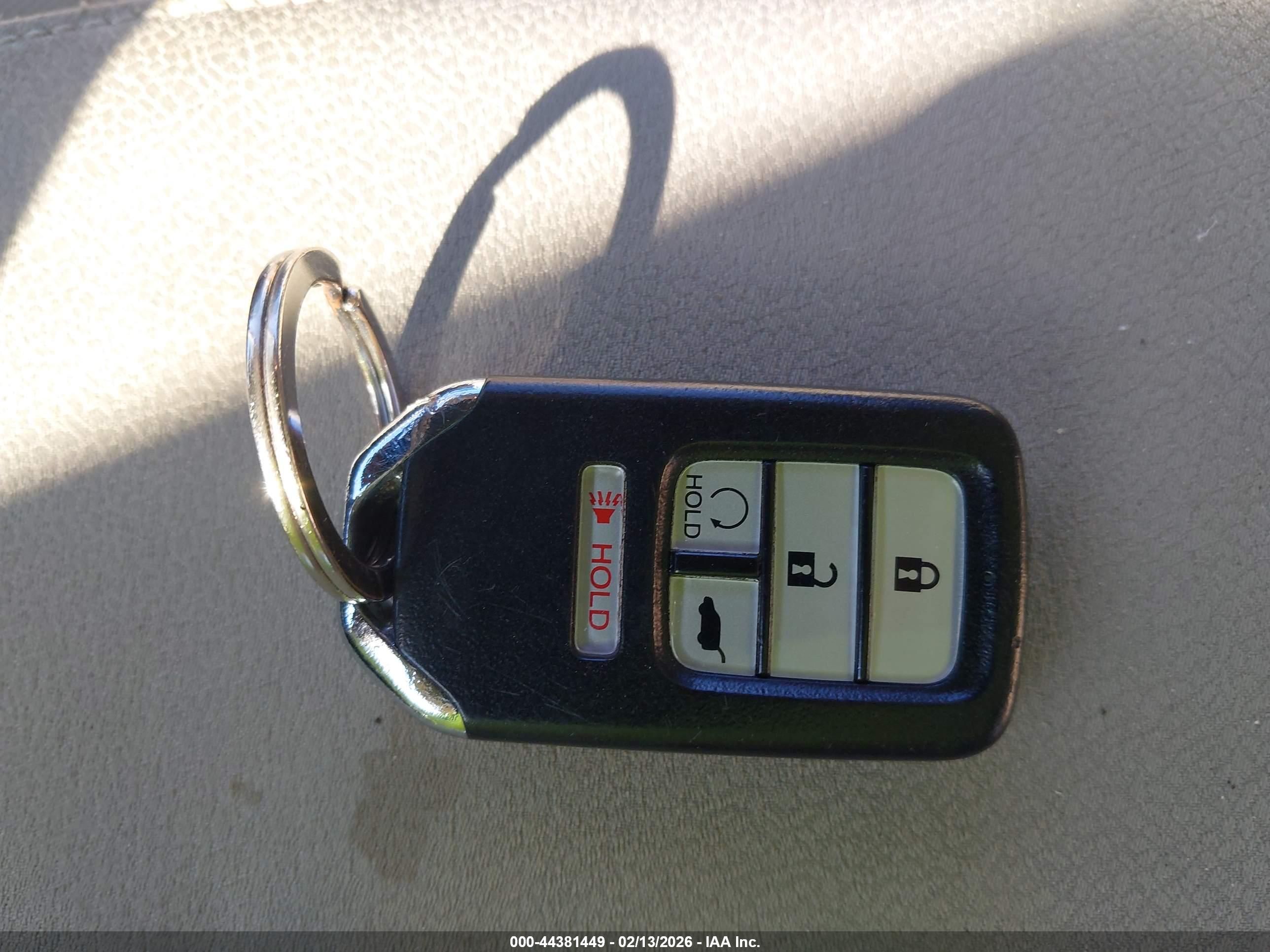HONDA CR-V image 11