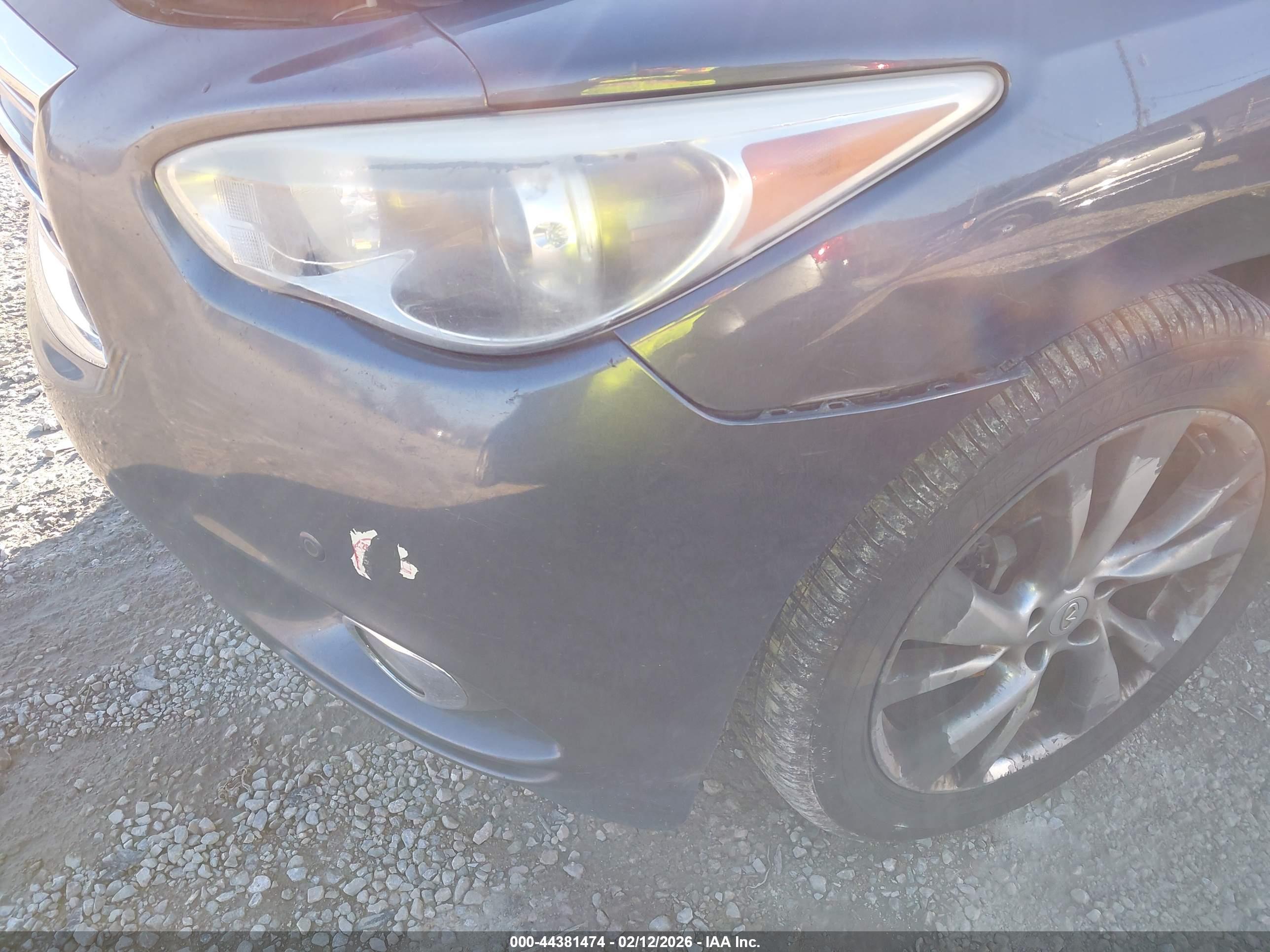 INFINITI JX35 image 6