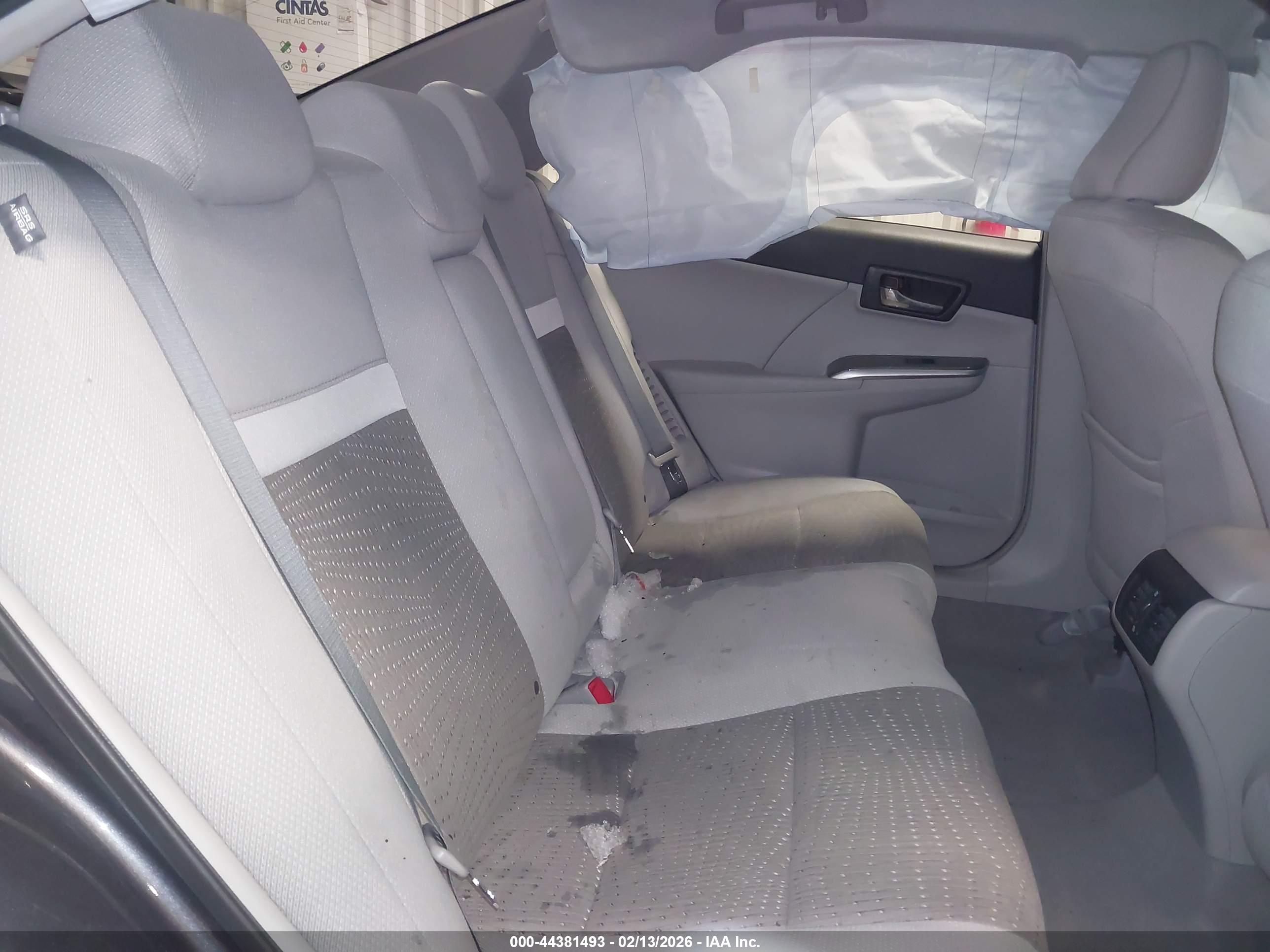 TOYOTA CAMRY image 8