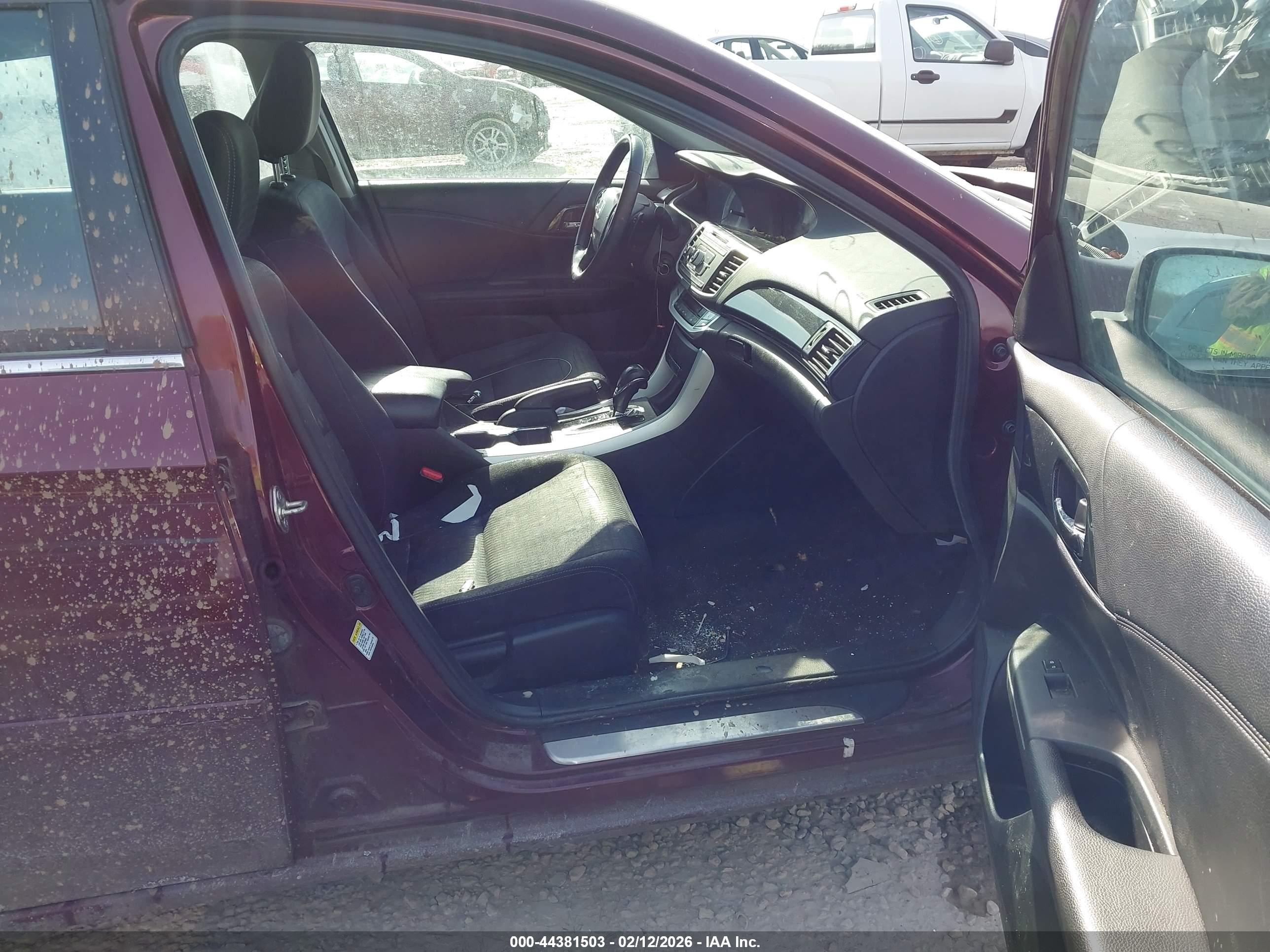 HONDA ACCORD image 5