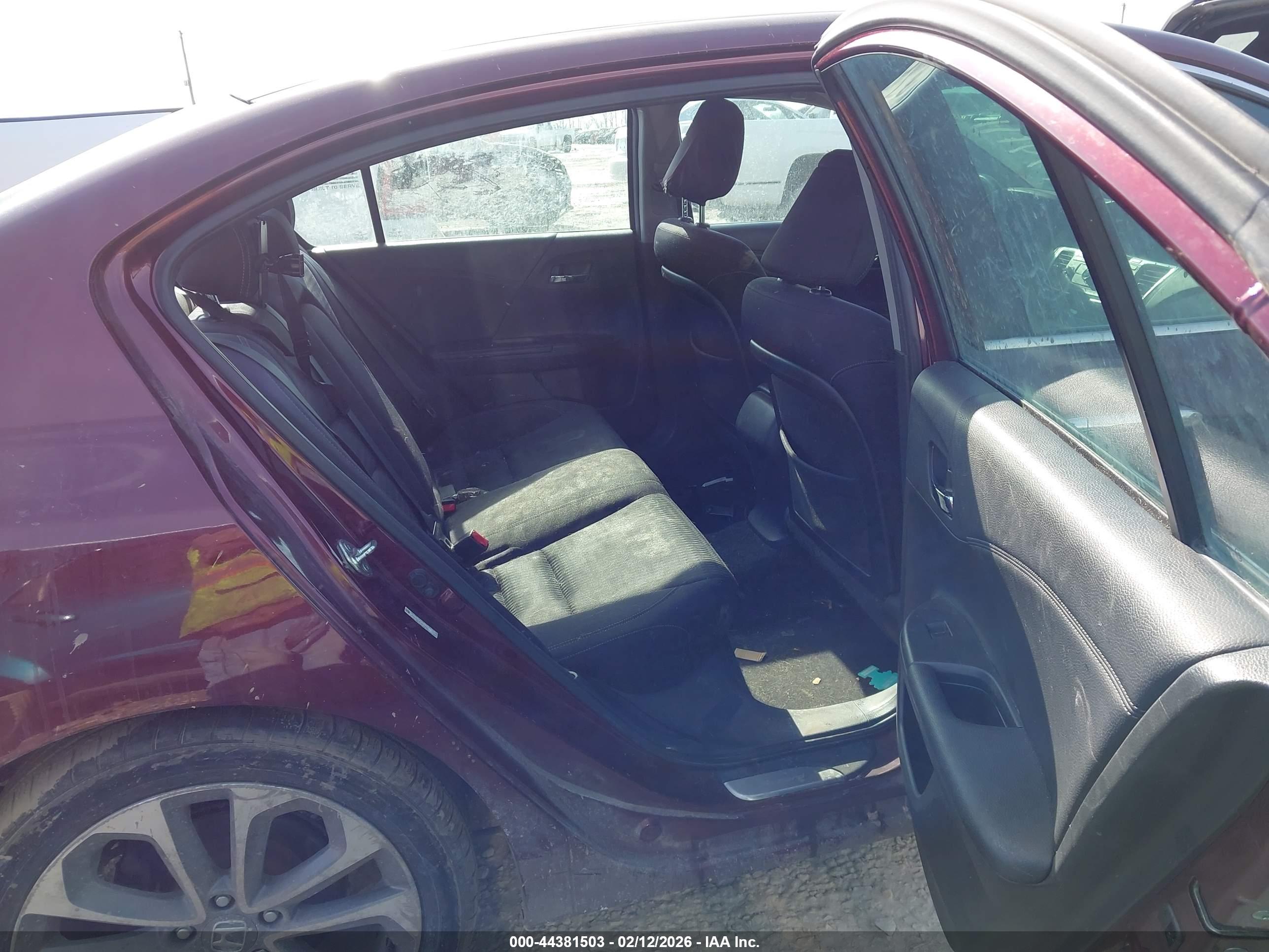 HONDA ACCORD image 8
