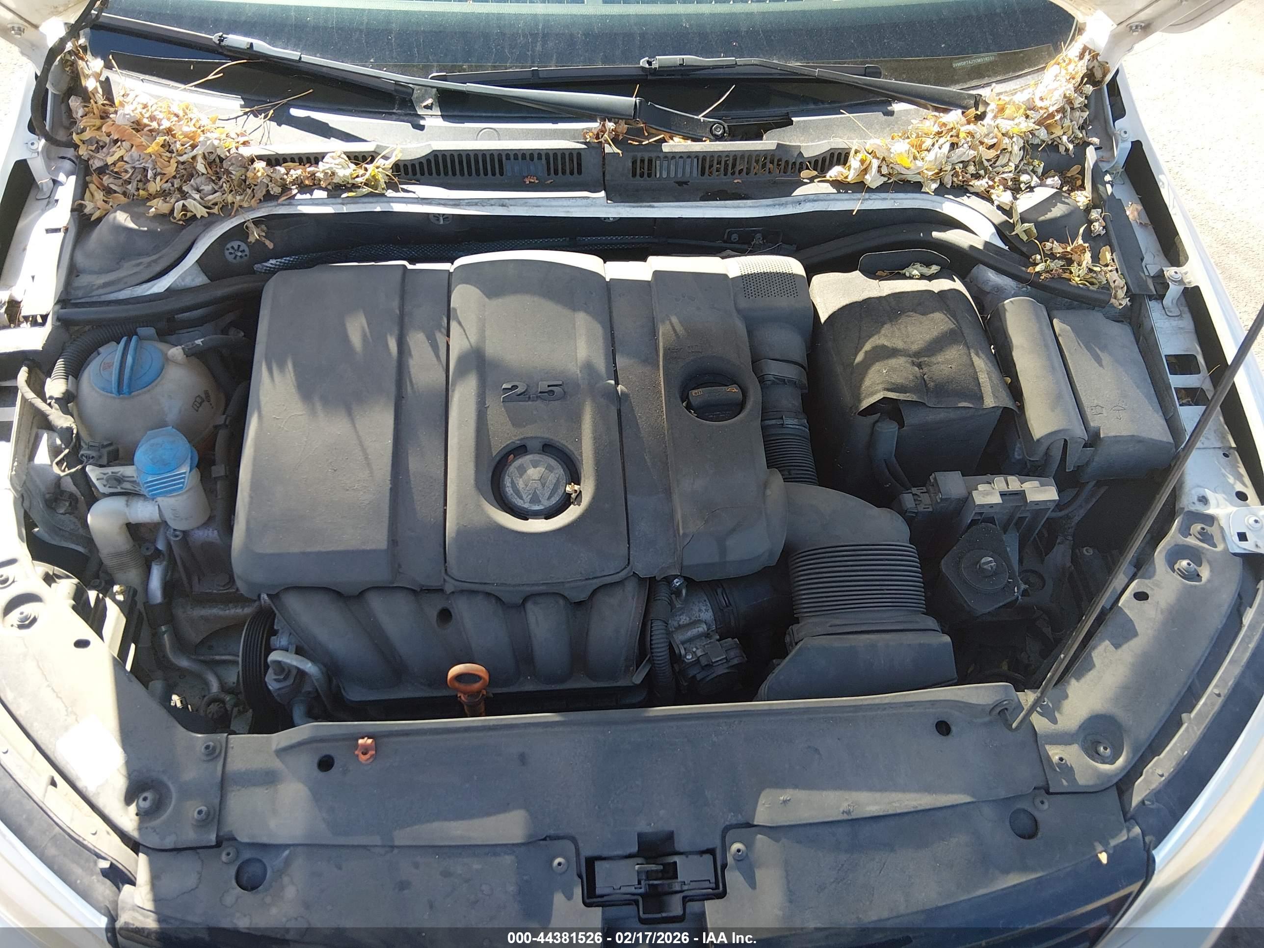 VOLKSWAGEN JETTA image 10