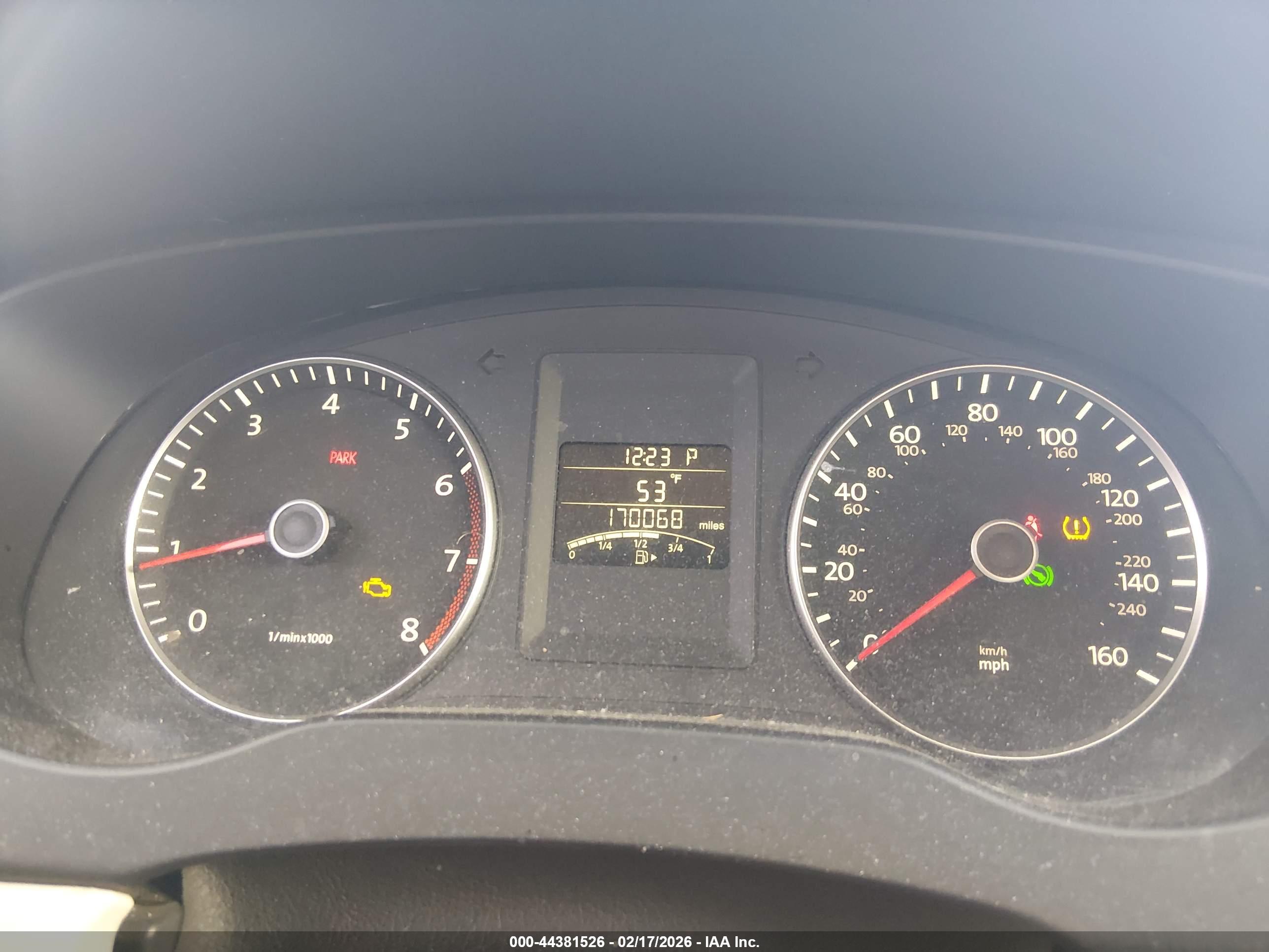 VOLKSWAGEN JETTA image 7