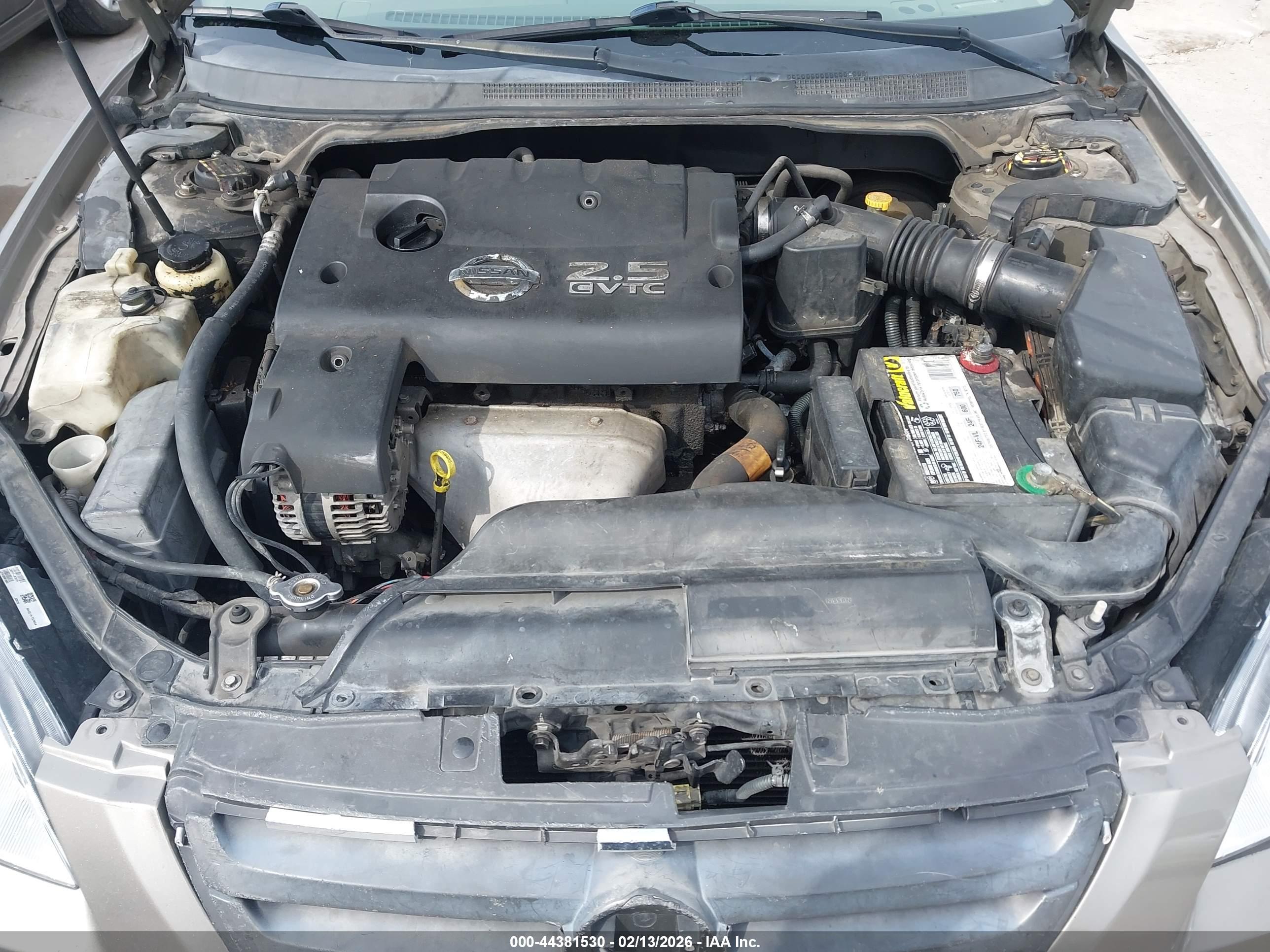 NISSAN ALTIMA image 10