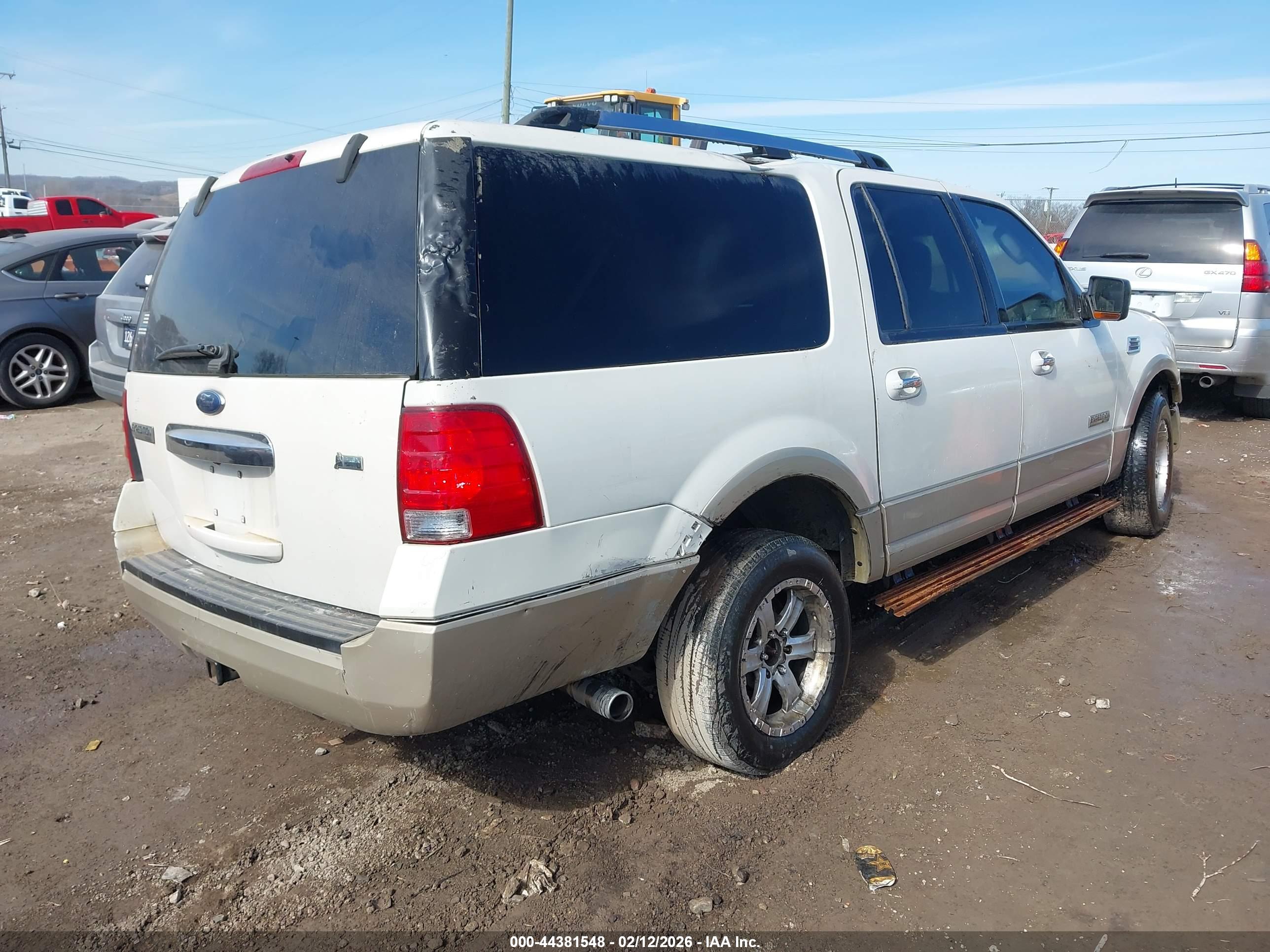 FORD EXPEDITION image 4