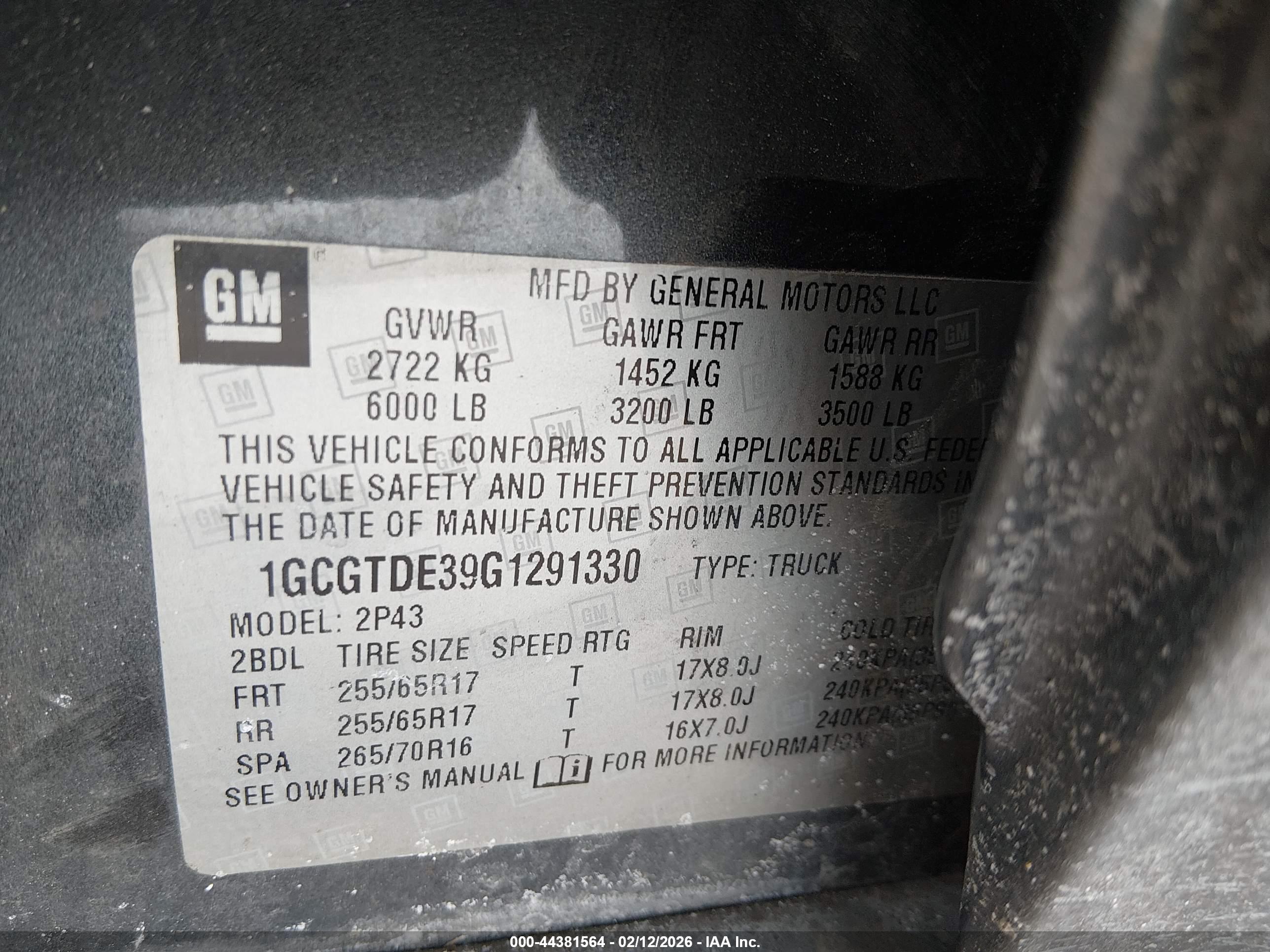 CHEVROLET COLORADO image 9
