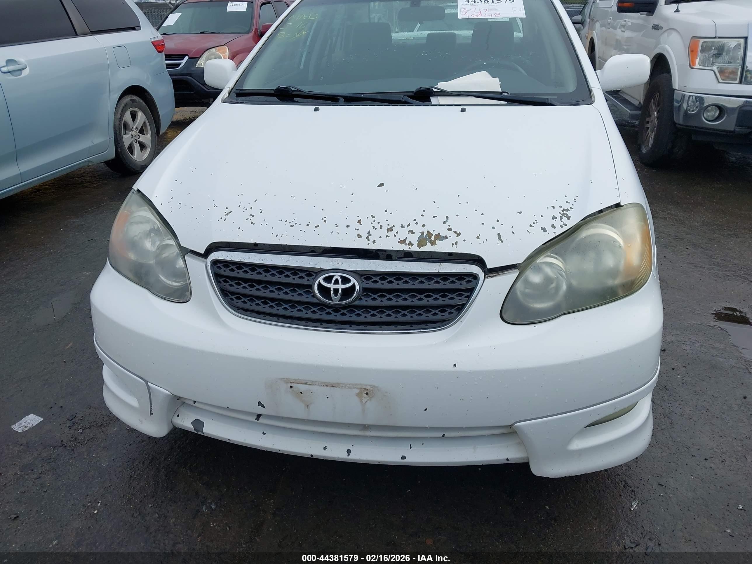 TOYOTA COROLLA image 6