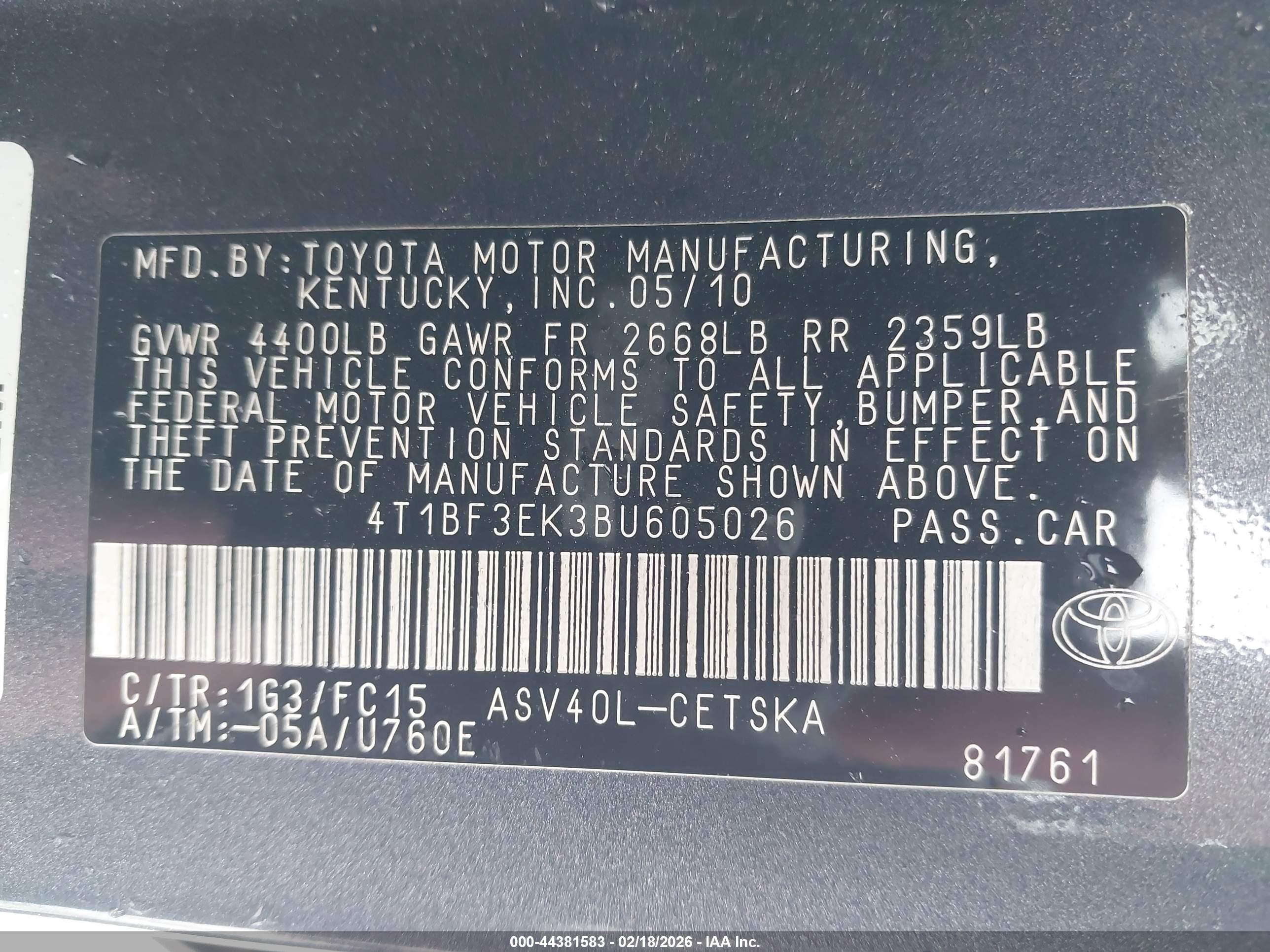 TOYOTA CAMRY image 9