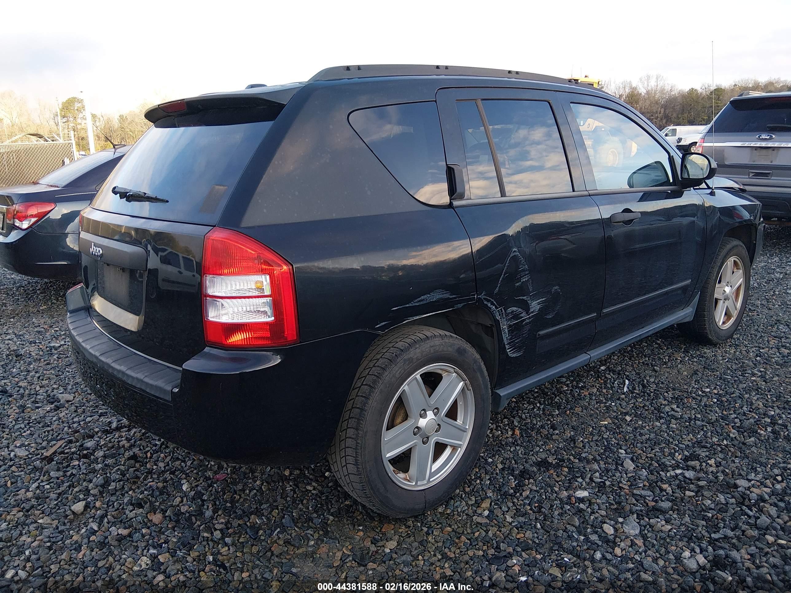 JEEP COMPASS image 4