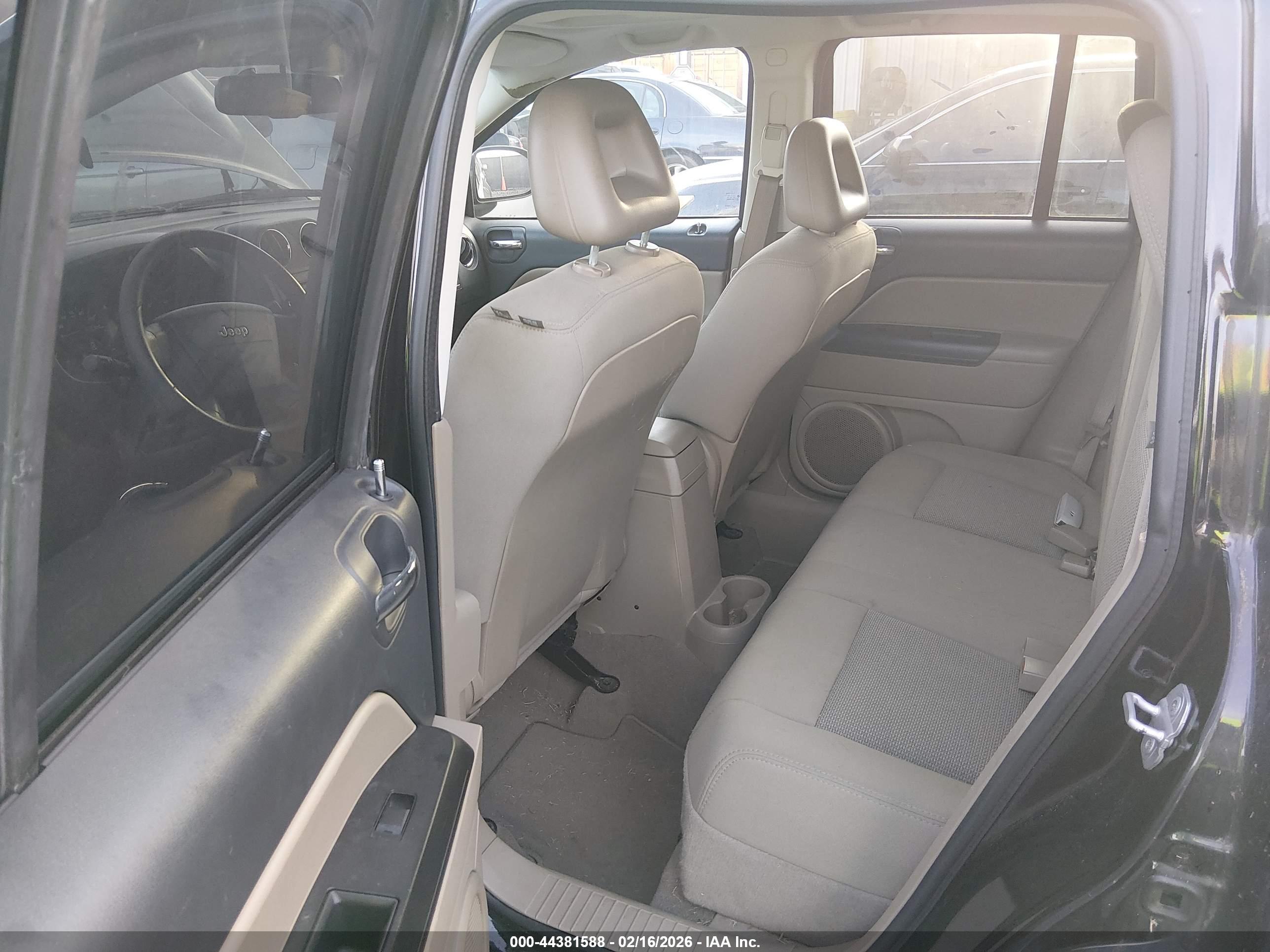 JEEP COMPASS image 8