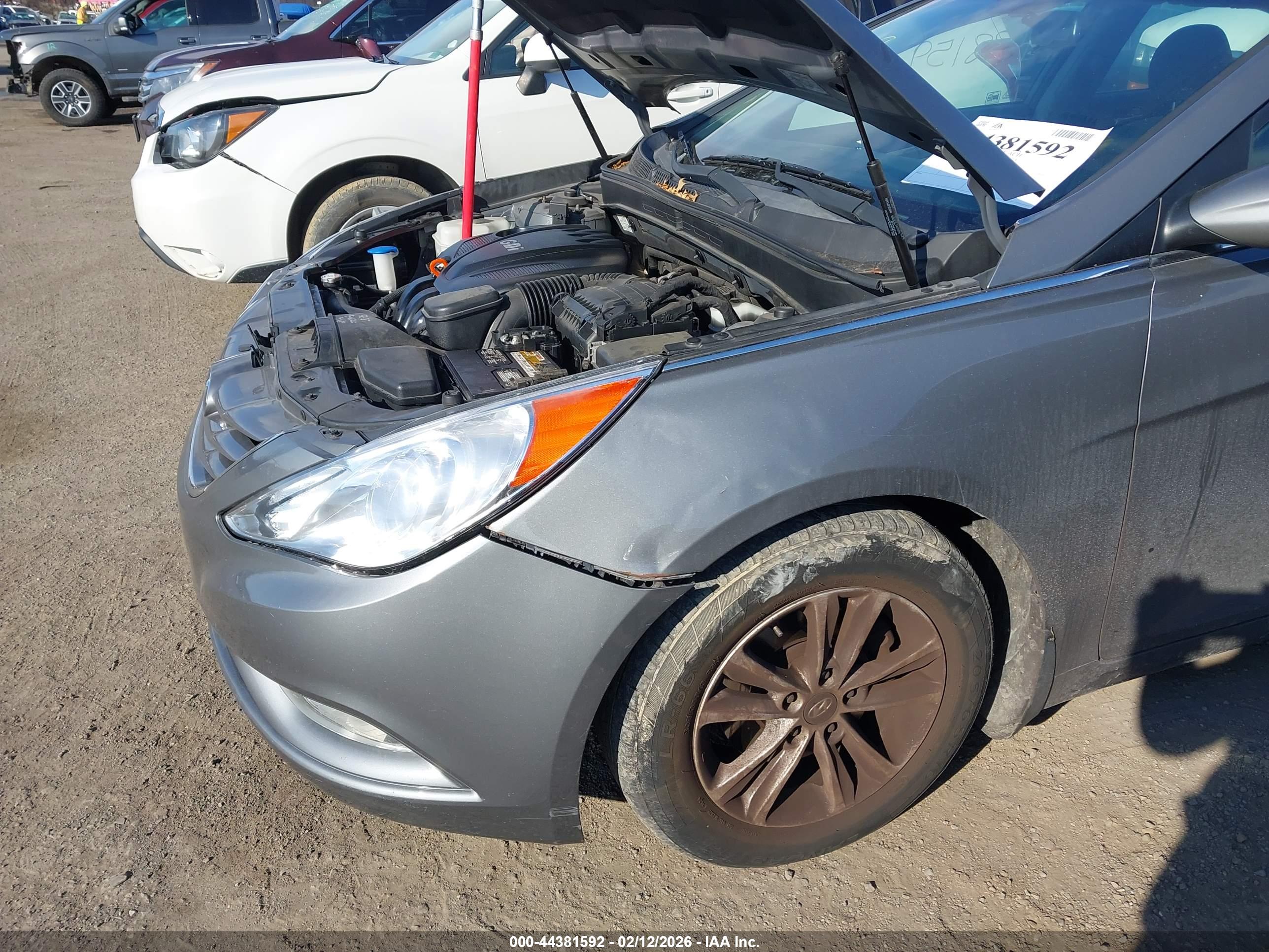 HYUNDAI SONATA image 6