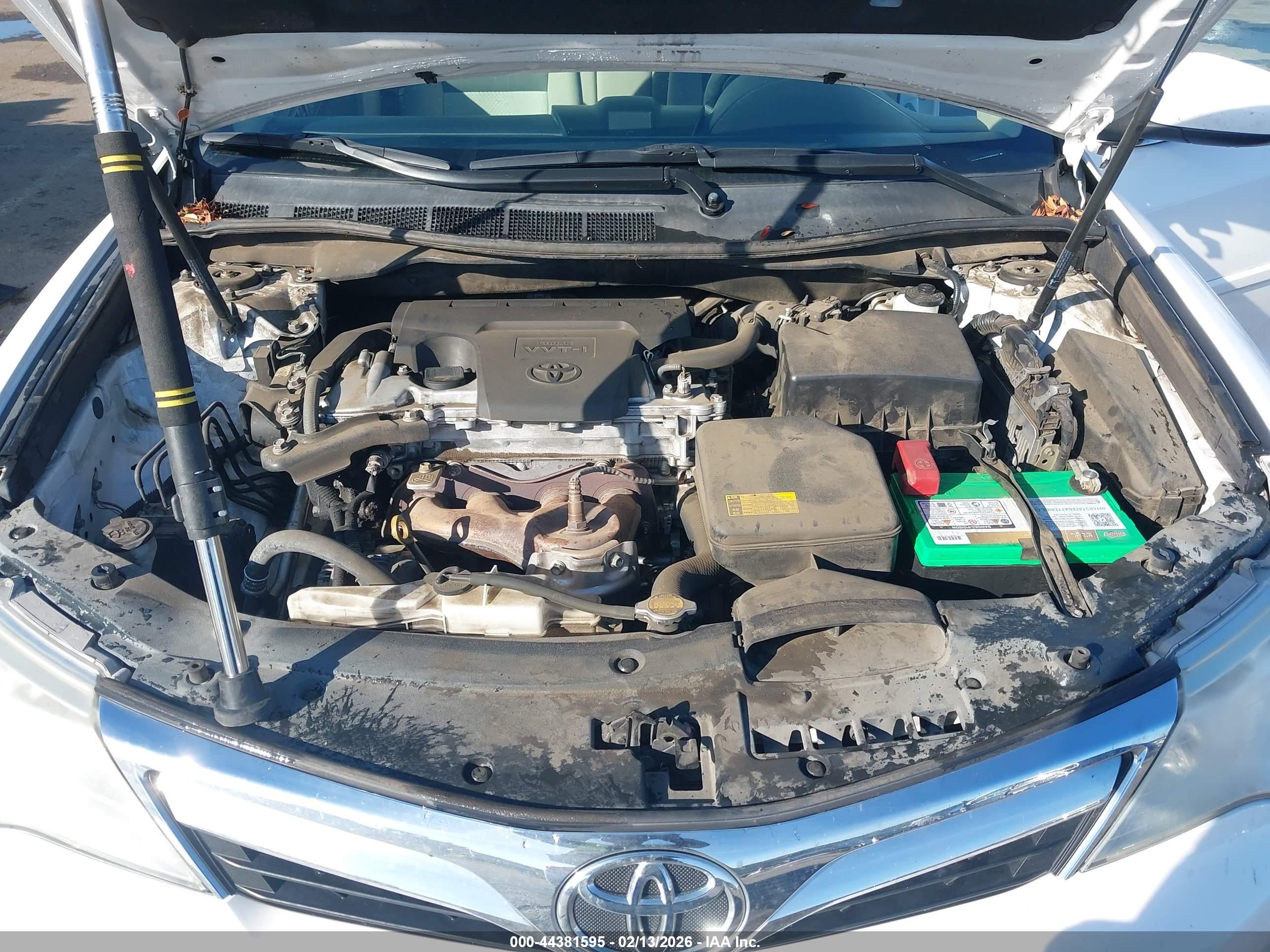 TOYOTA CAMRY image 10