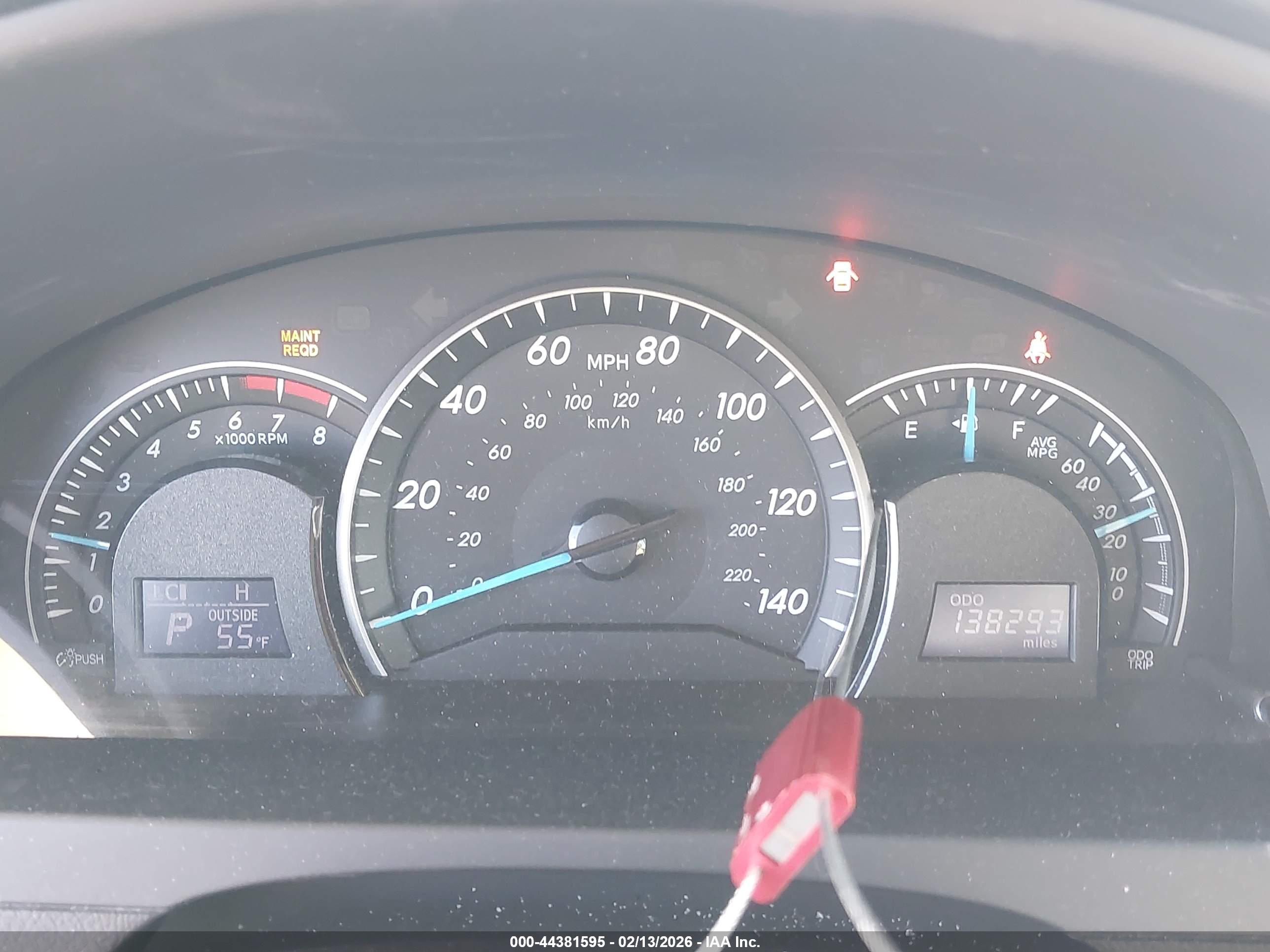 TOYOTA CAMRY image 7
