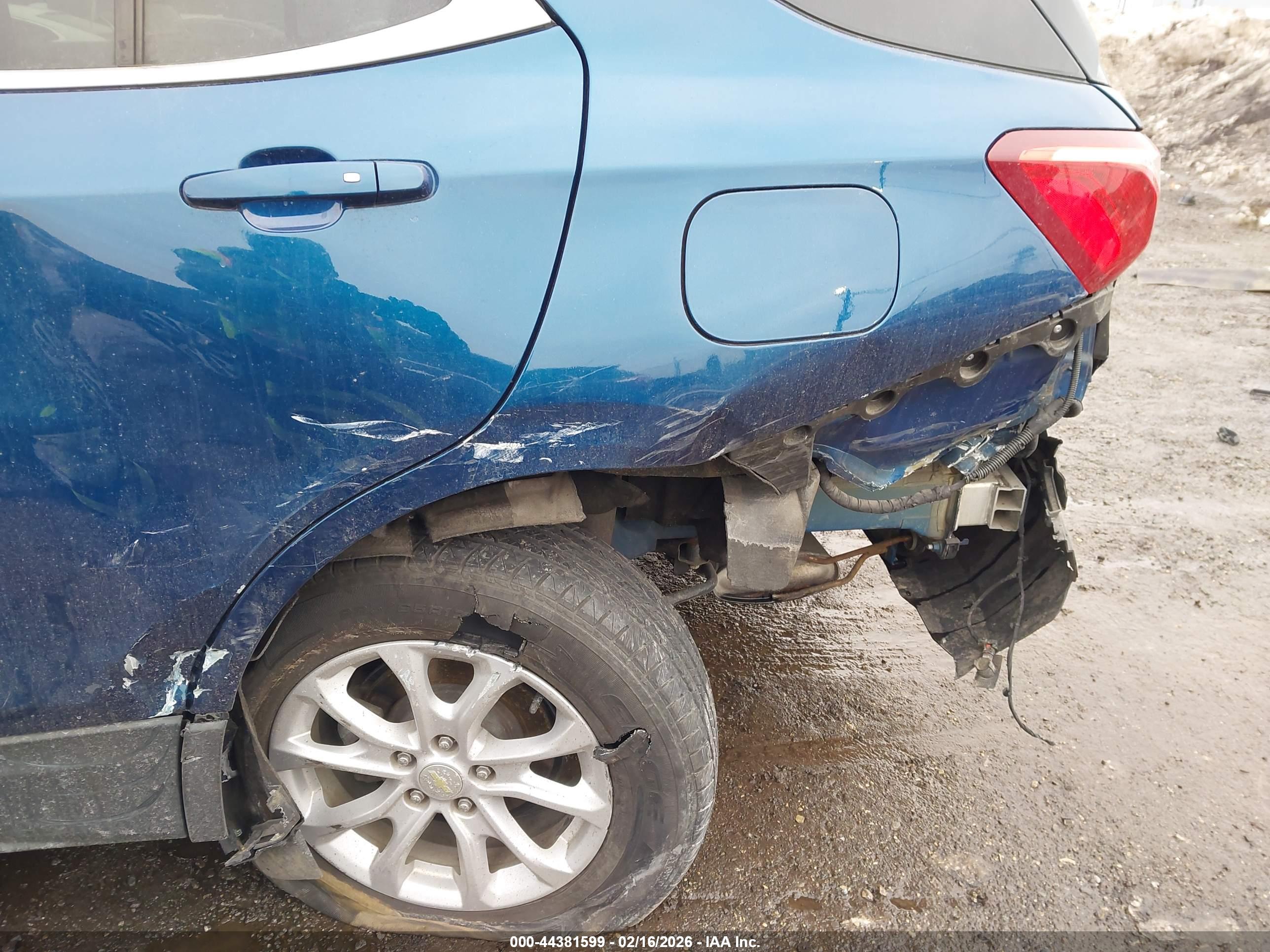 CHEVROLET EQUINOX image 6