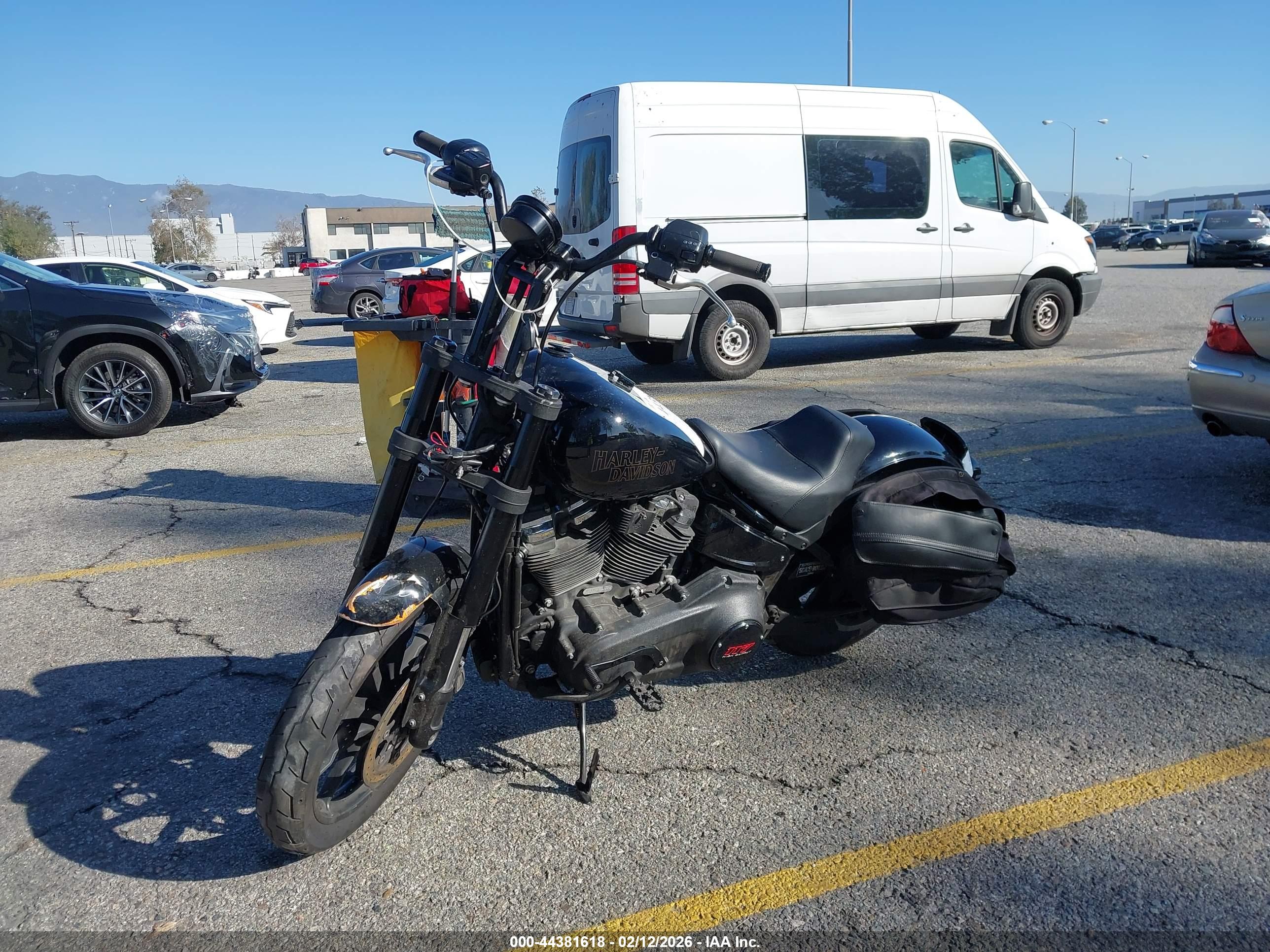 HARLEY-DAVIDSON FXLRS image 2