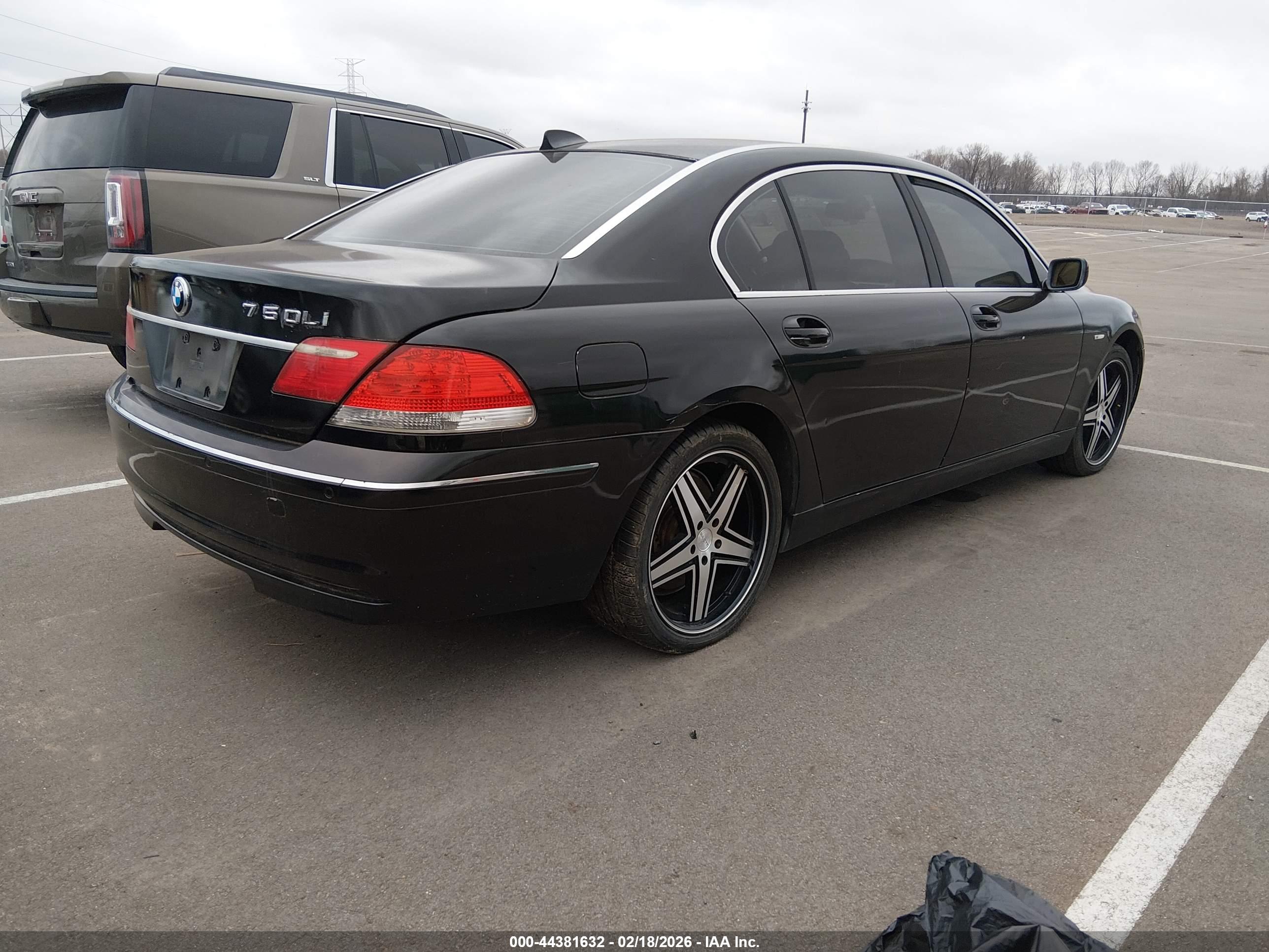 BMW 750LI image 4