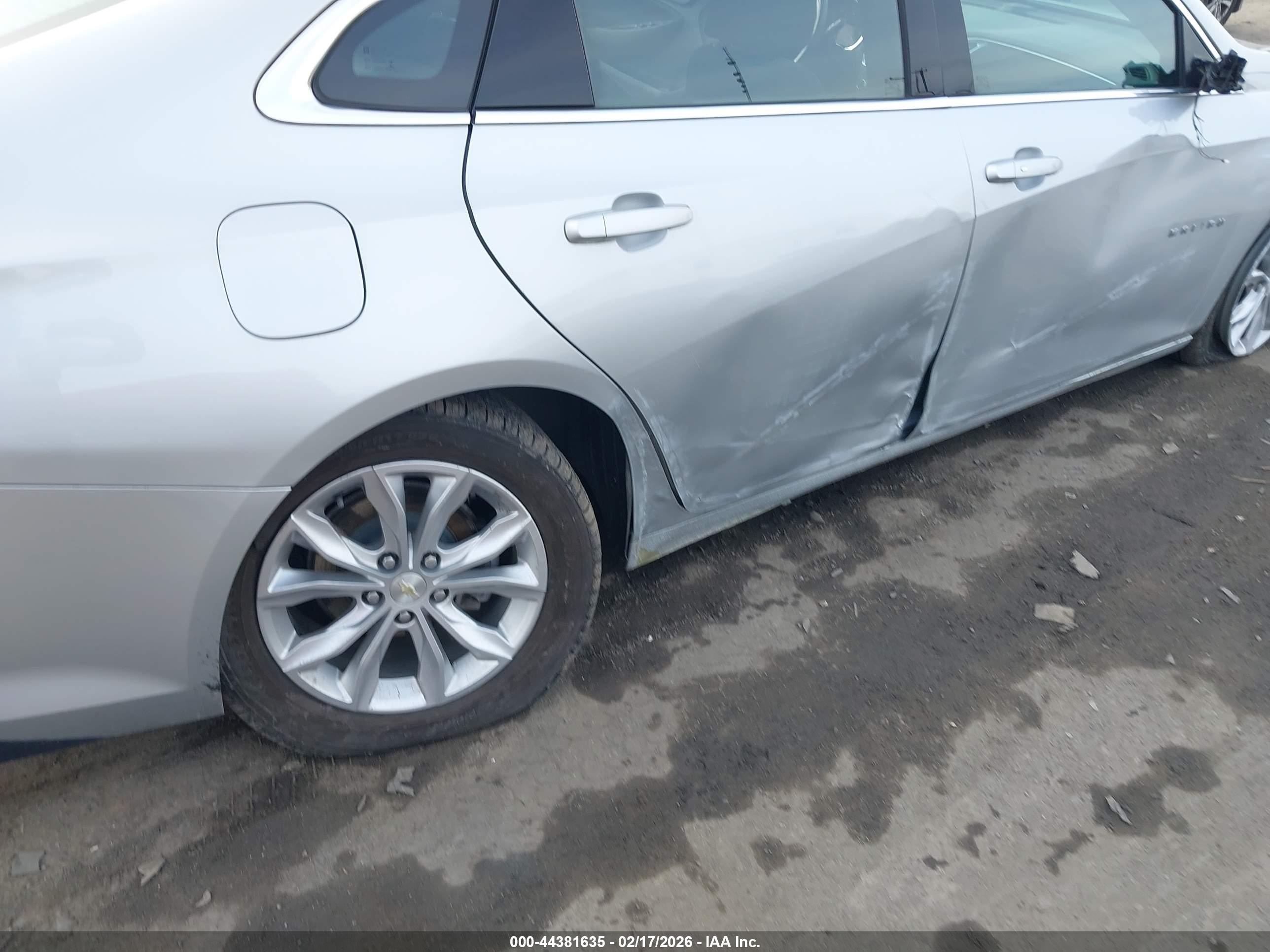 CHEVROLET MALIBU image 6