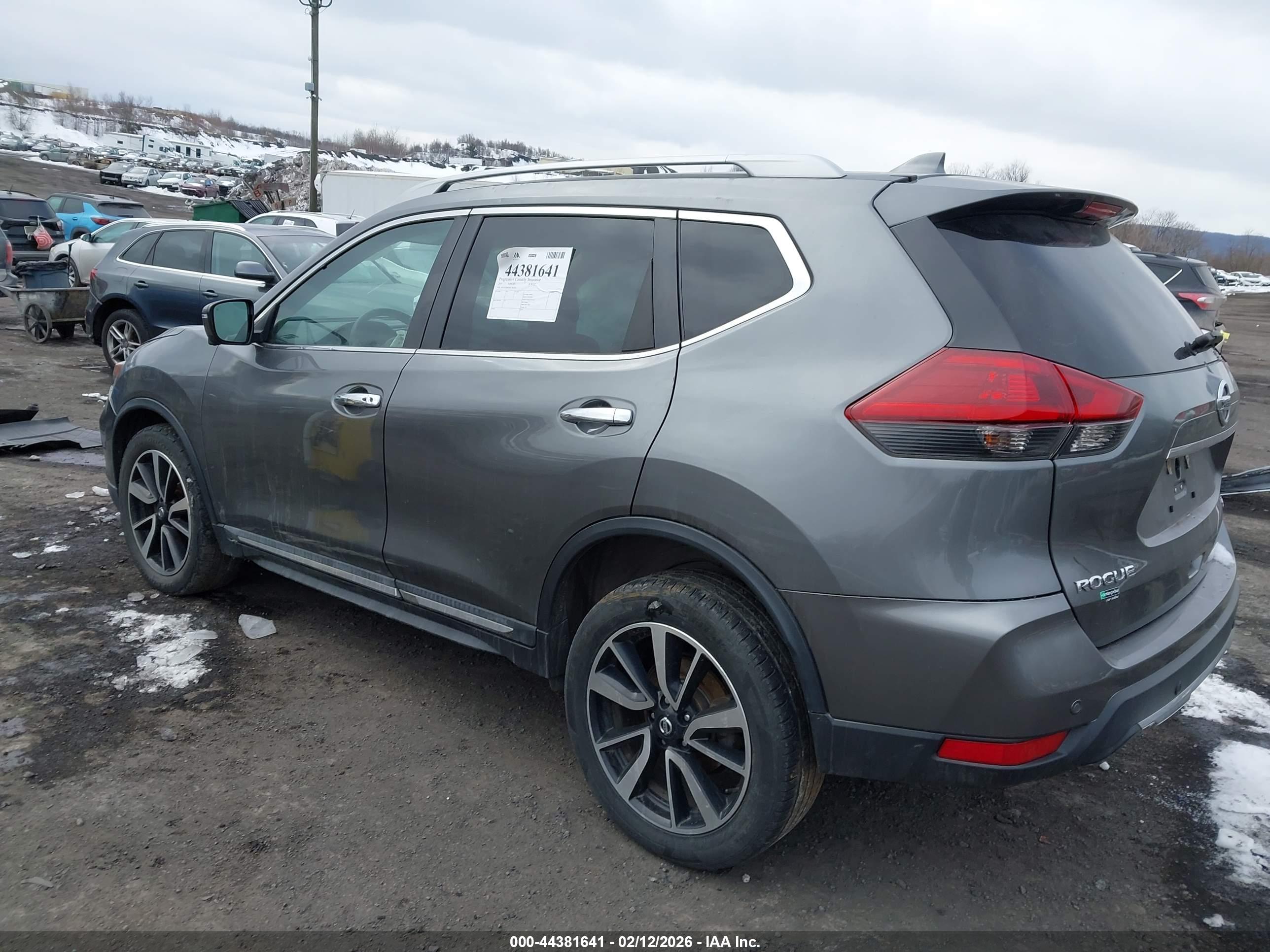 NISSAN ROGUE image 3