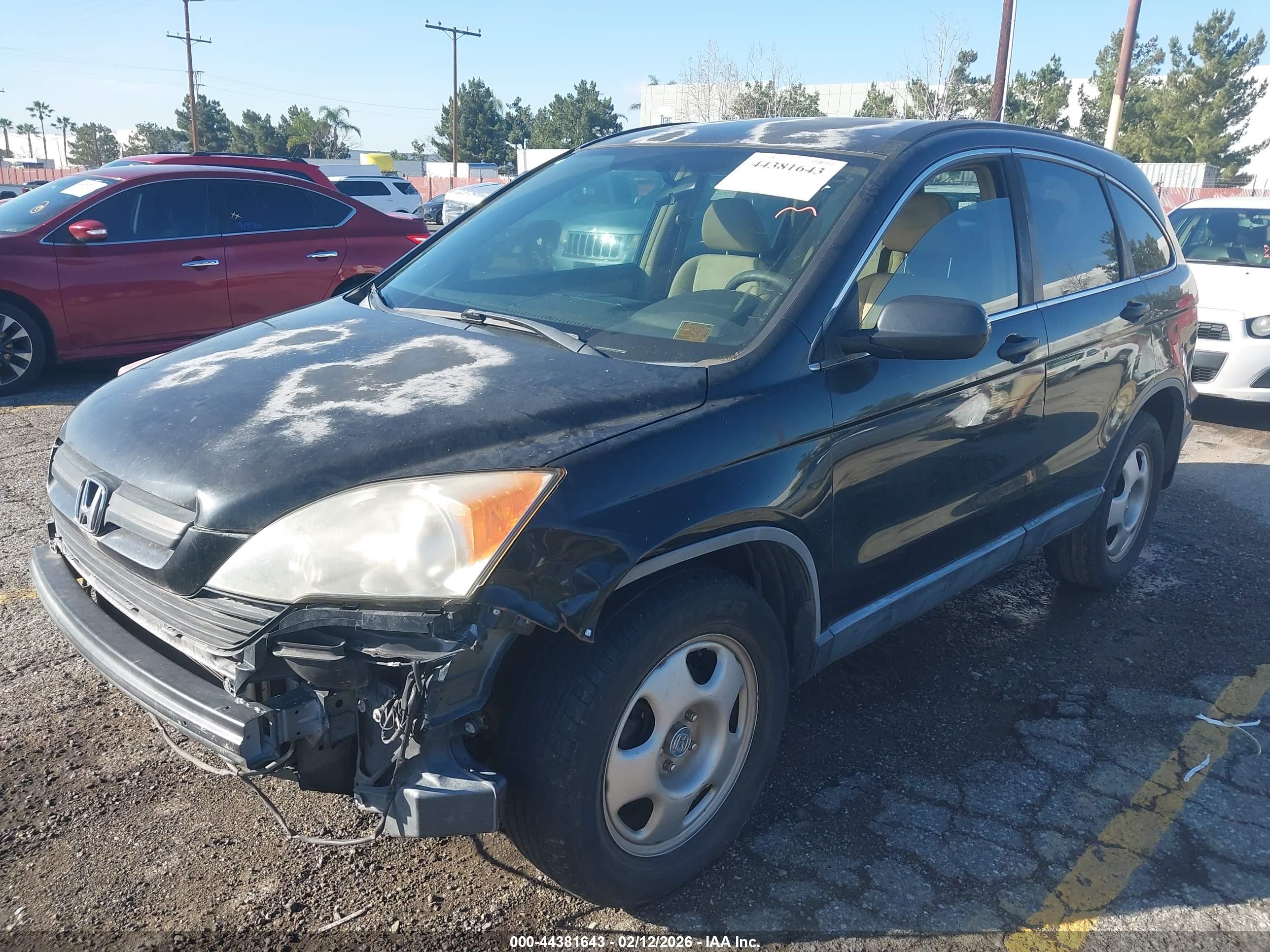 HONDA CR-V image 2