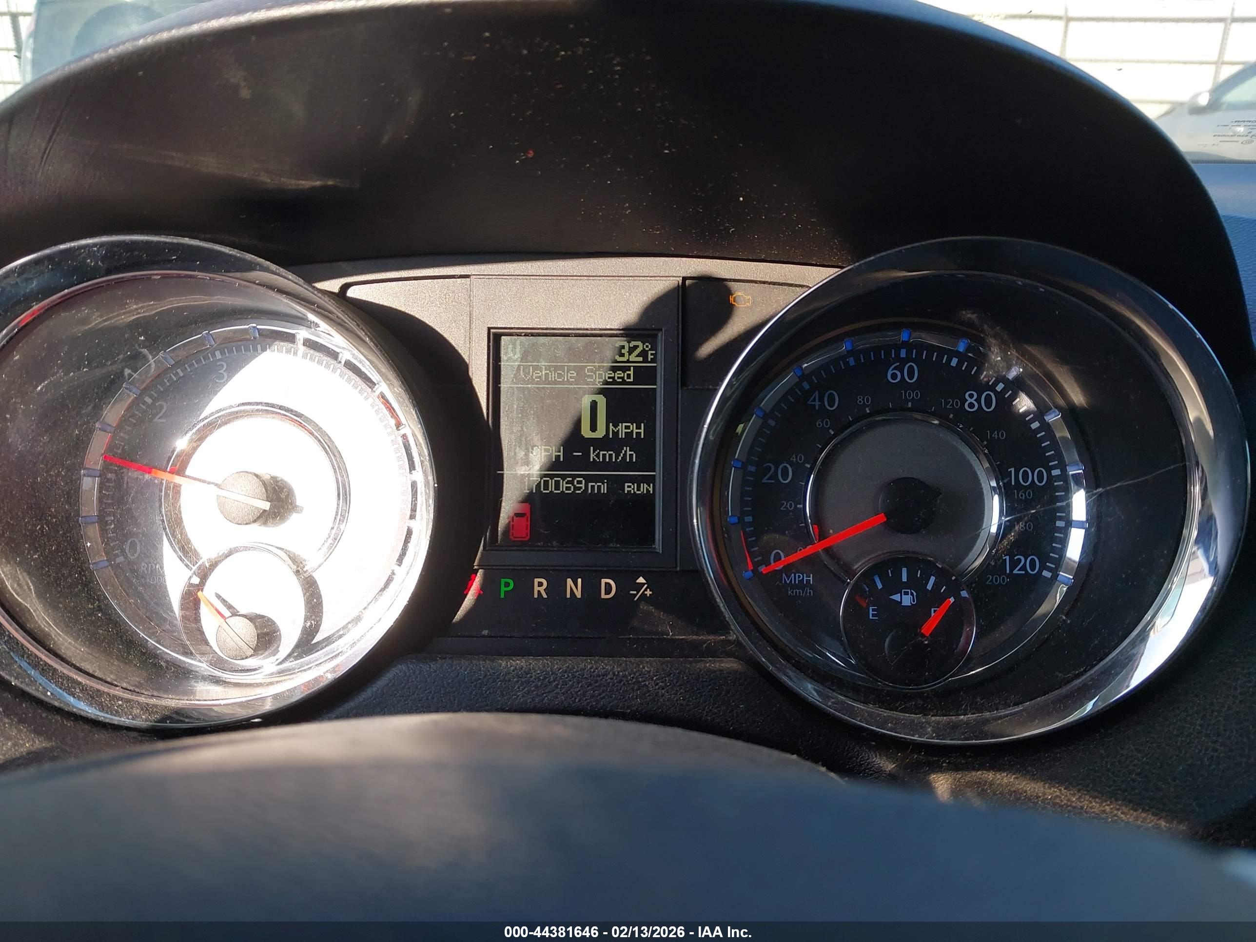 CHRYSLER TOWN image 7