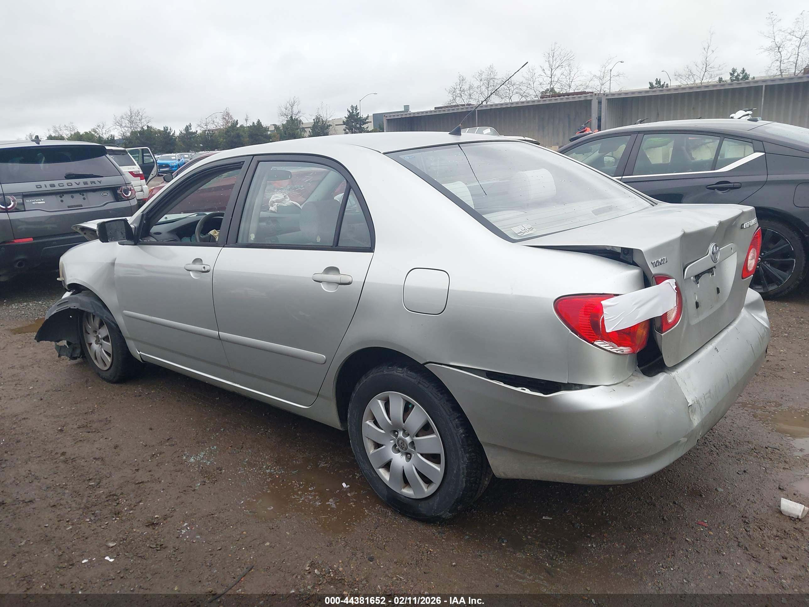TOYOTA COROLLA image 3