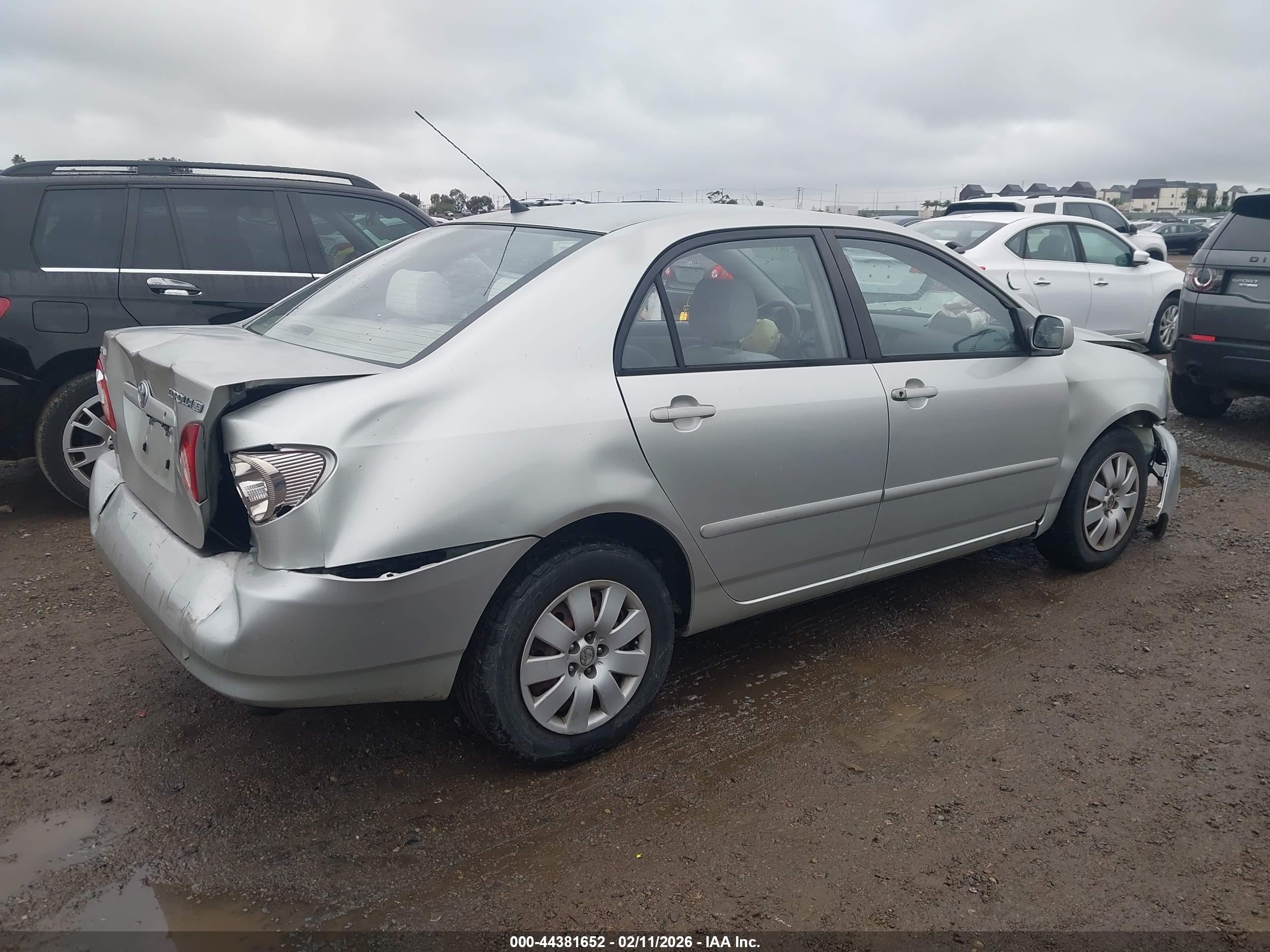 TOYOTA COROLLA image 4