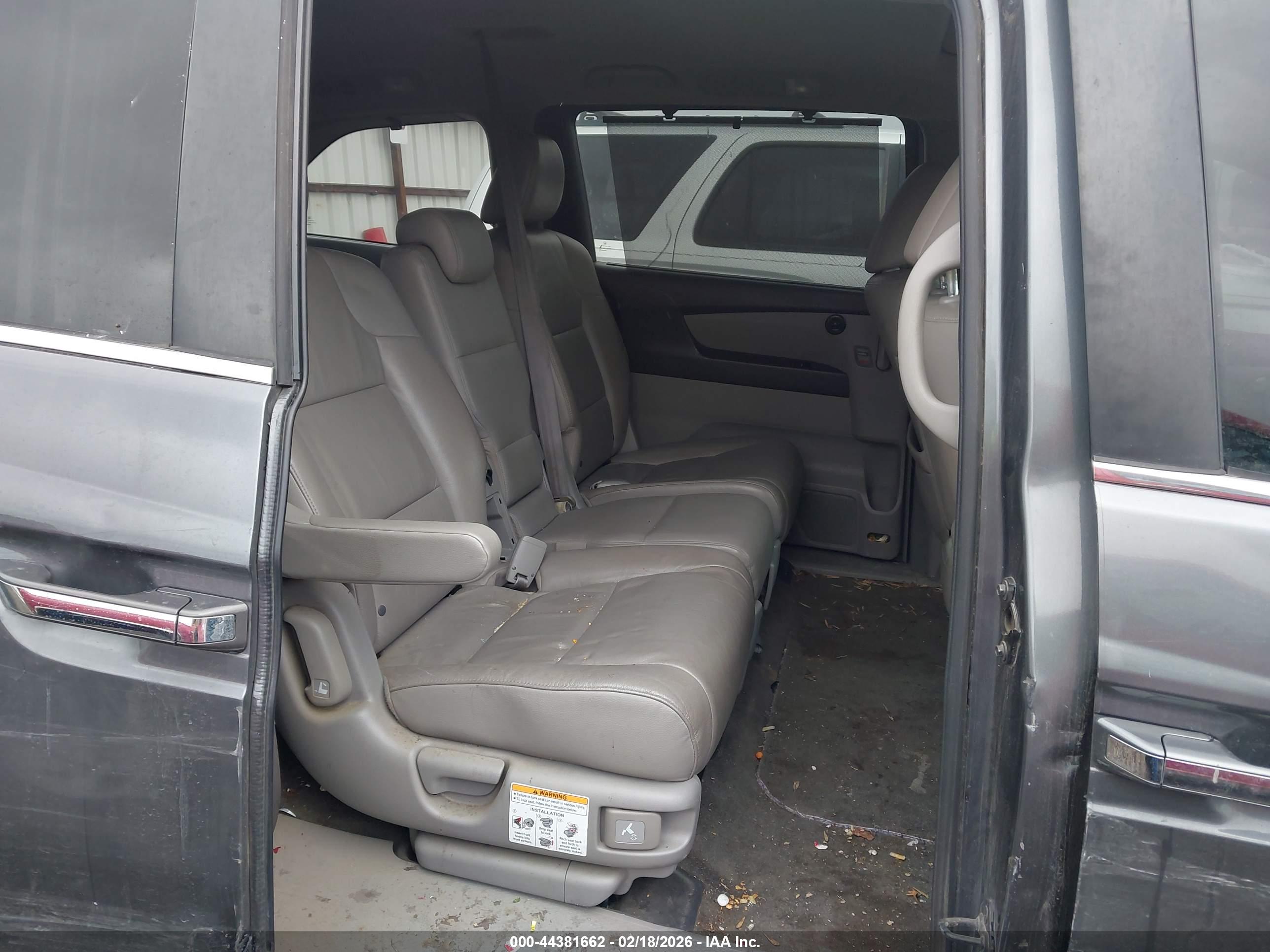 HONDA ODYSSEY image 8