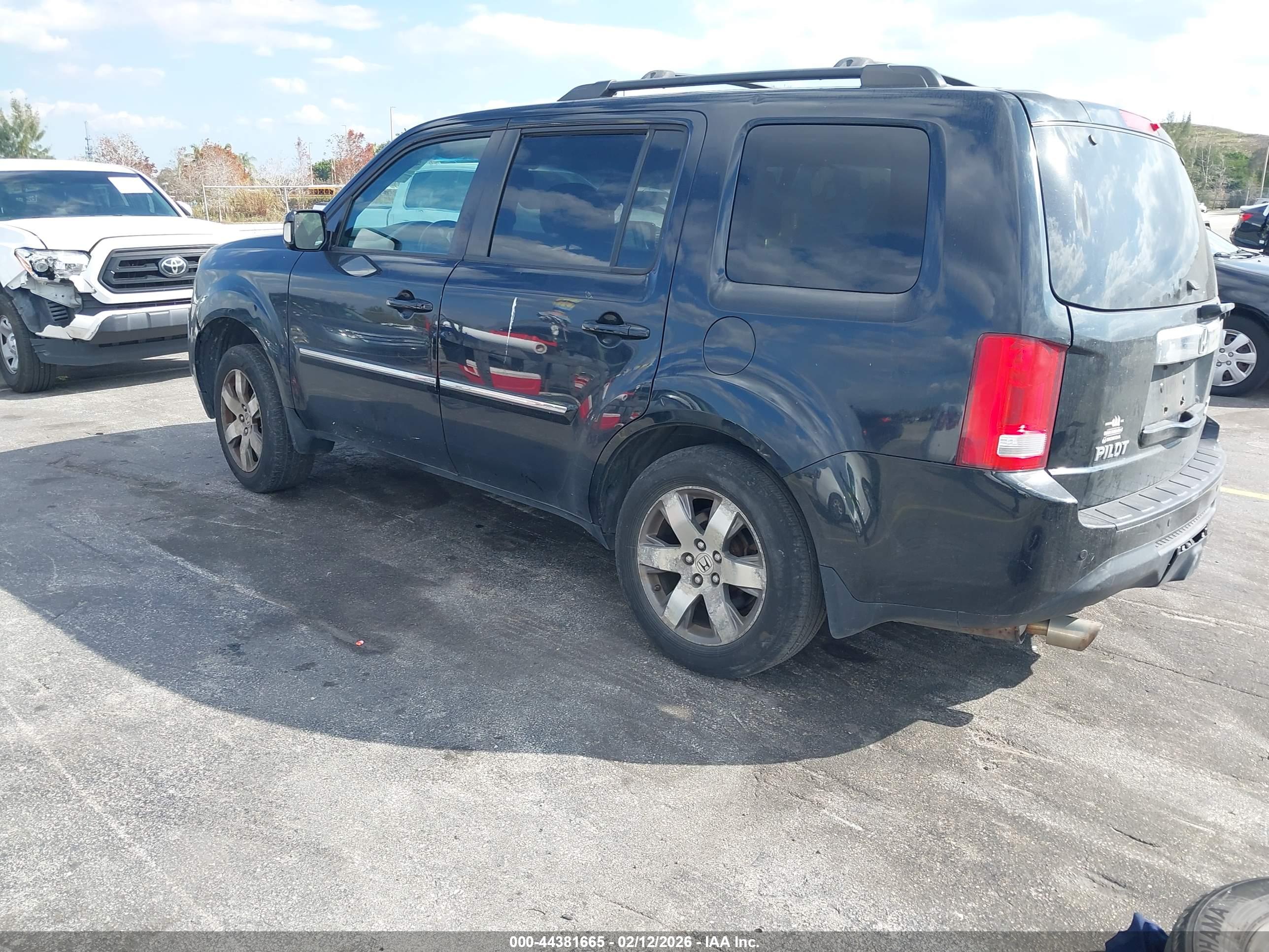 HONDA PILOT image 3
