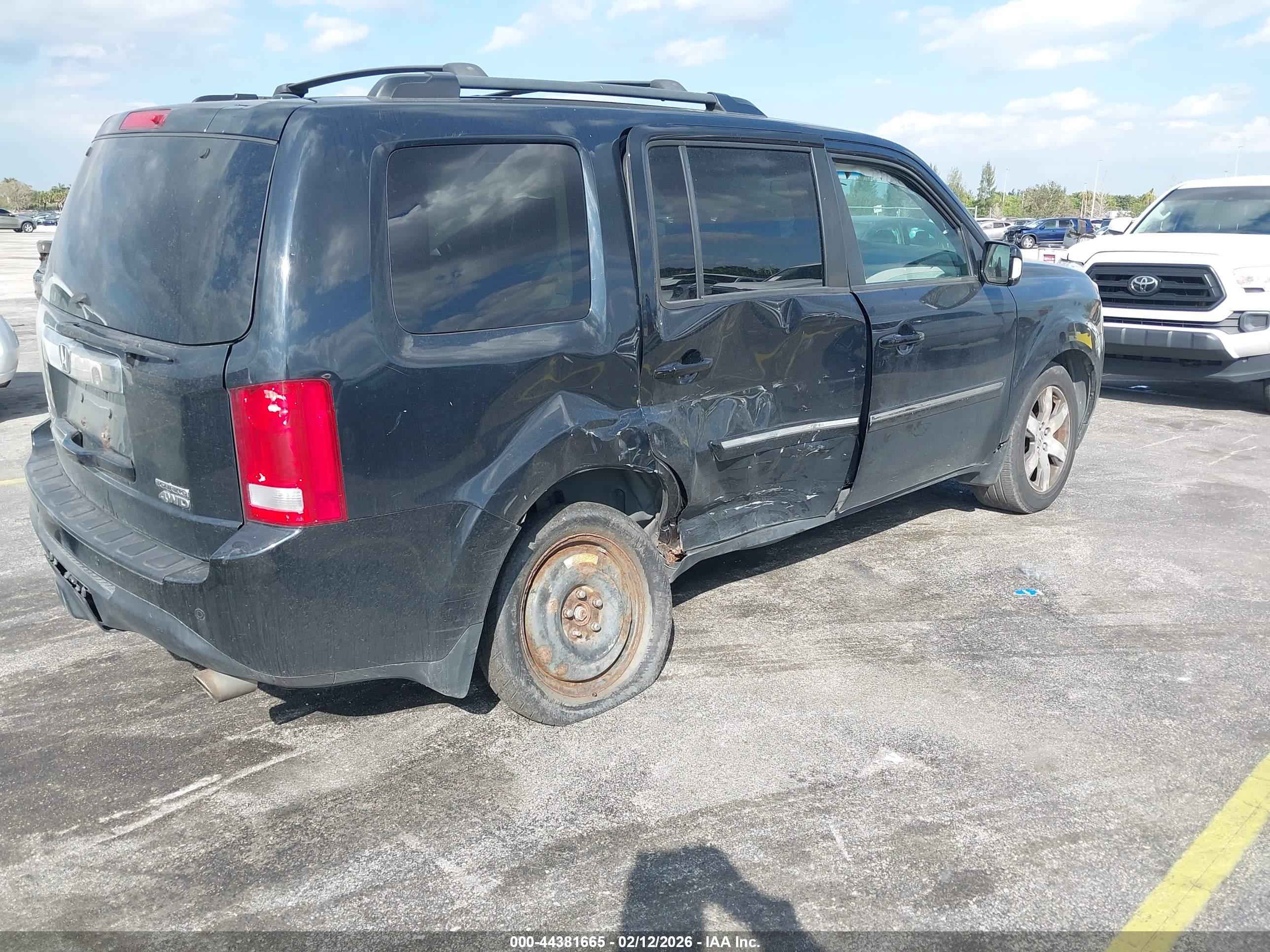 HONDA PILOT image 4