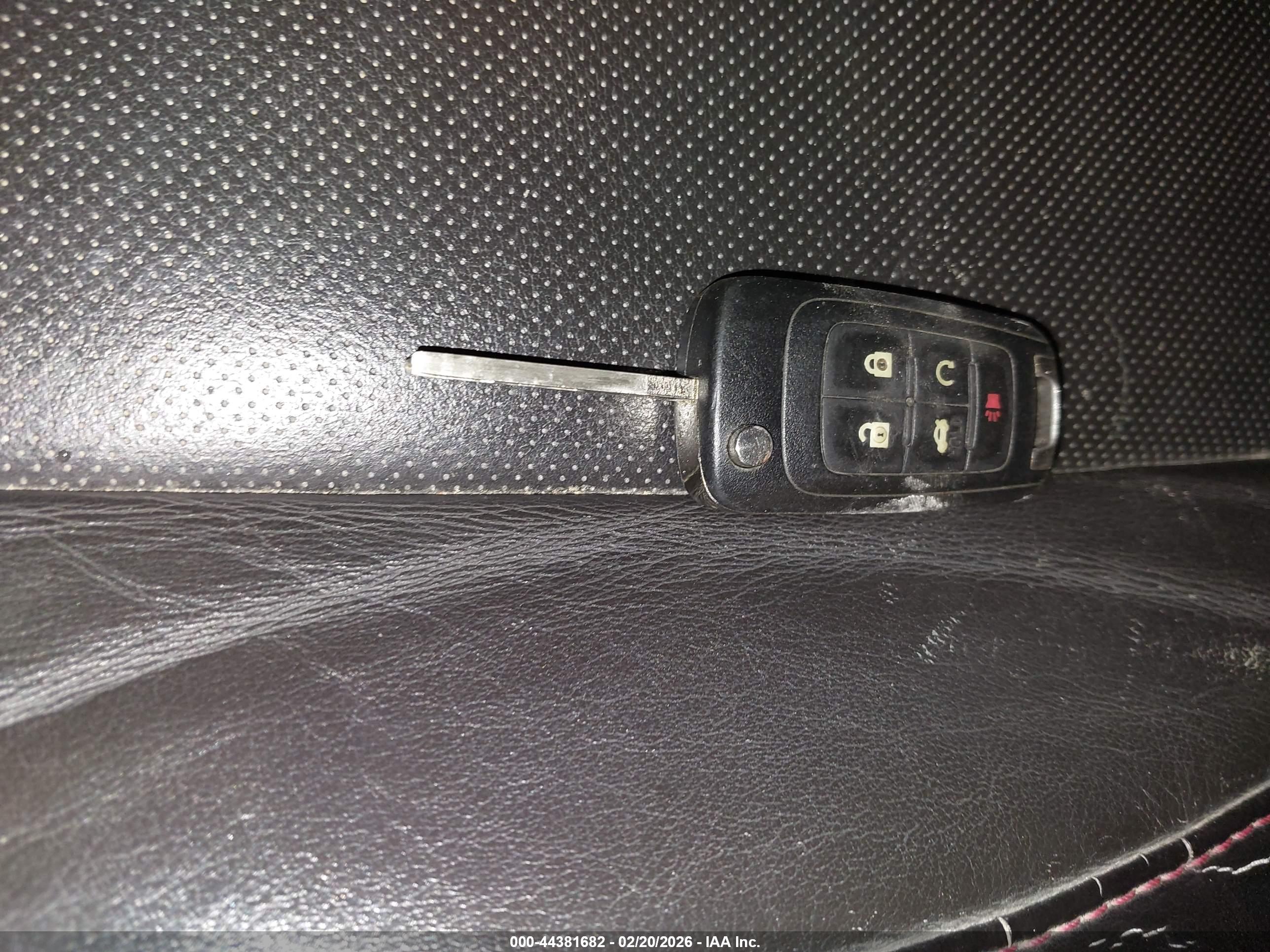 CHEVROLET EQUINOX image 11