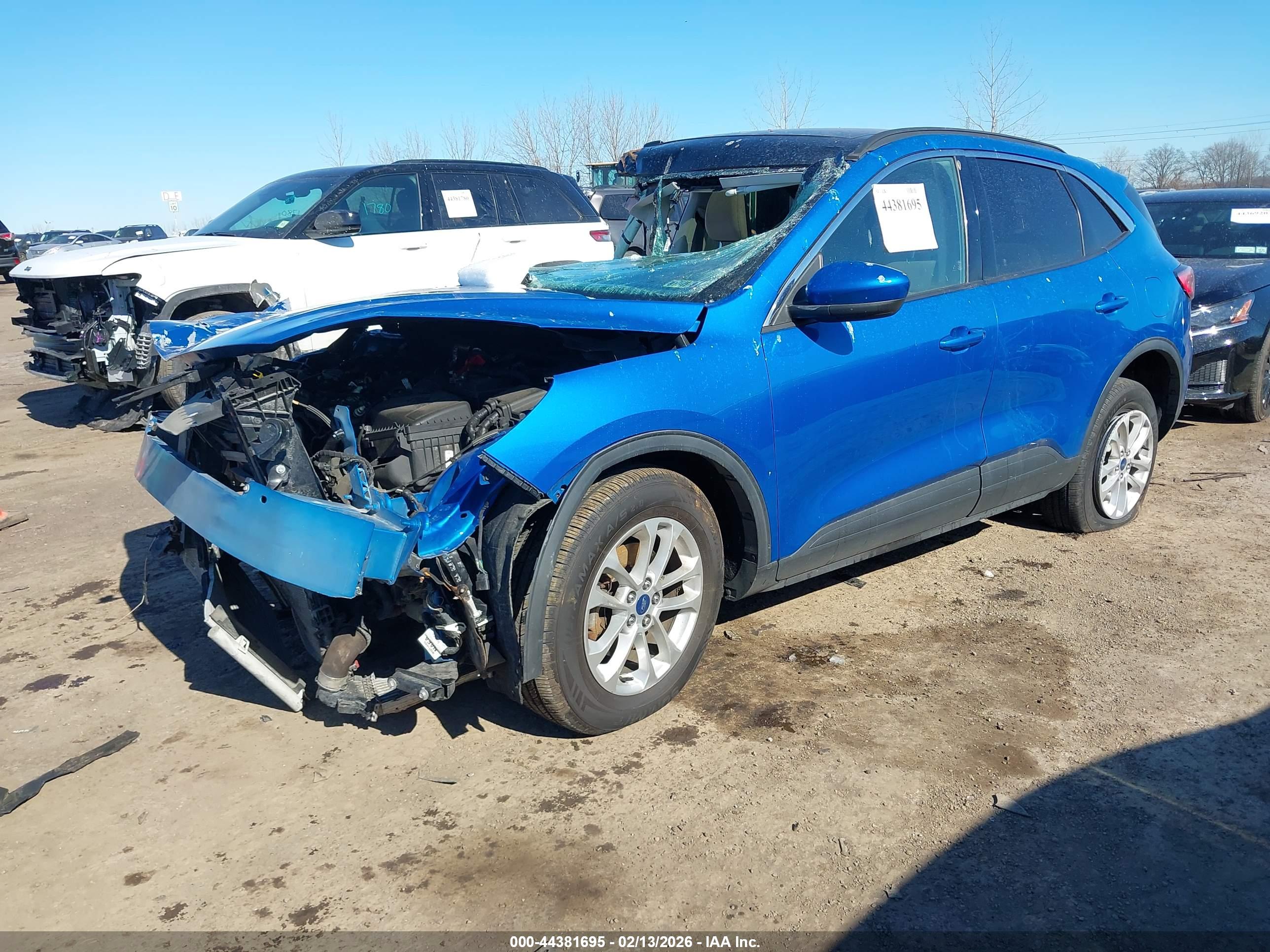 FORD ESCAPE image 2