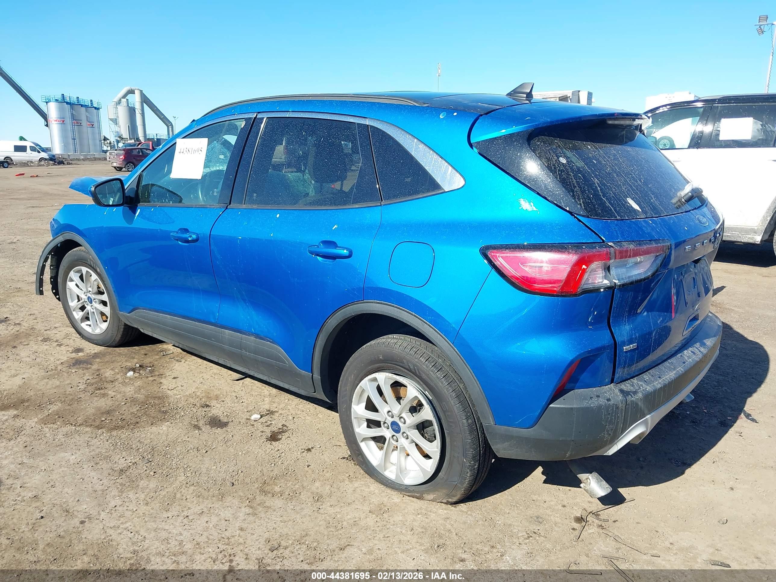 FORD ESCAPE image 3