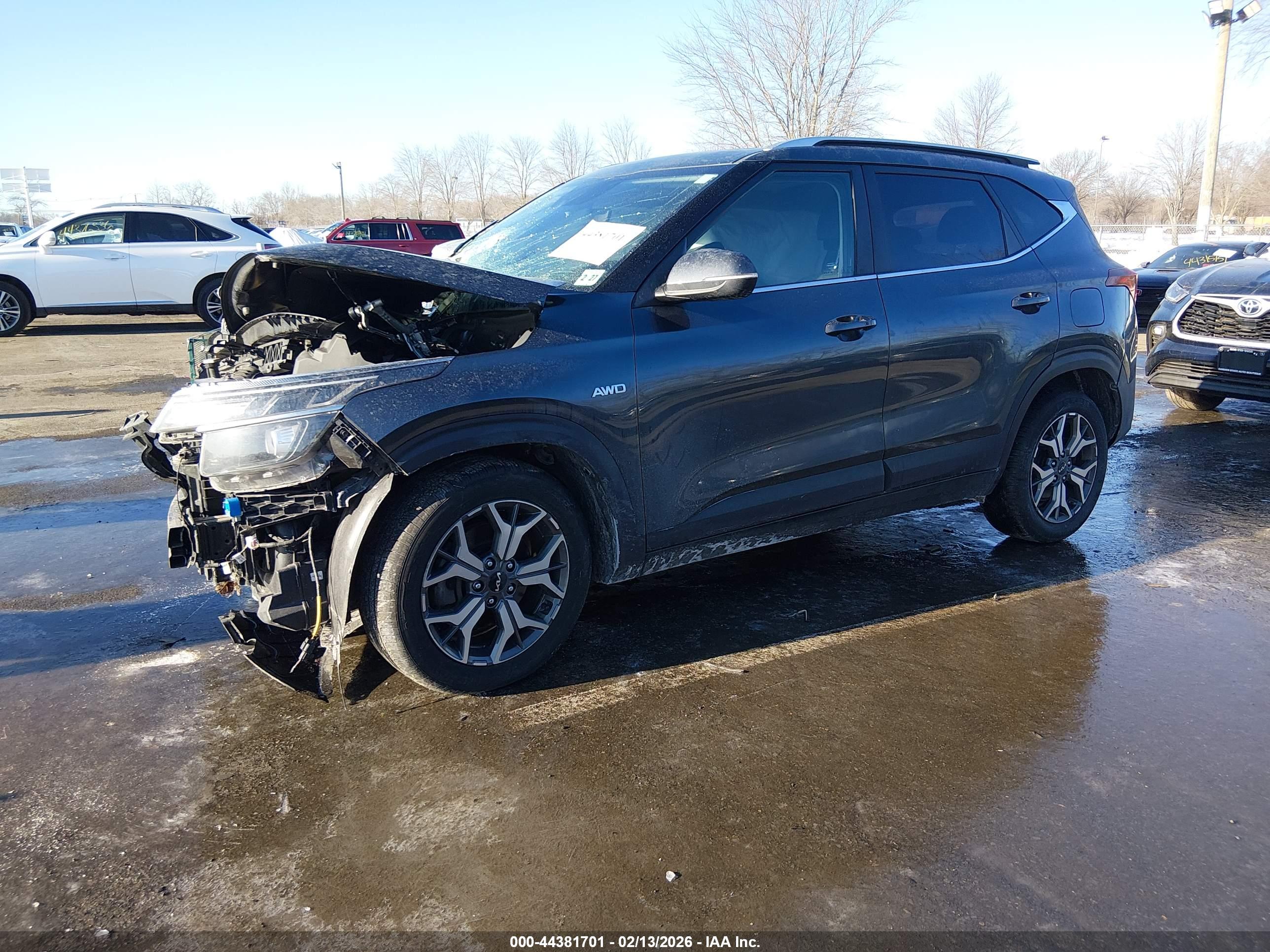 KIA SELTOS image 2