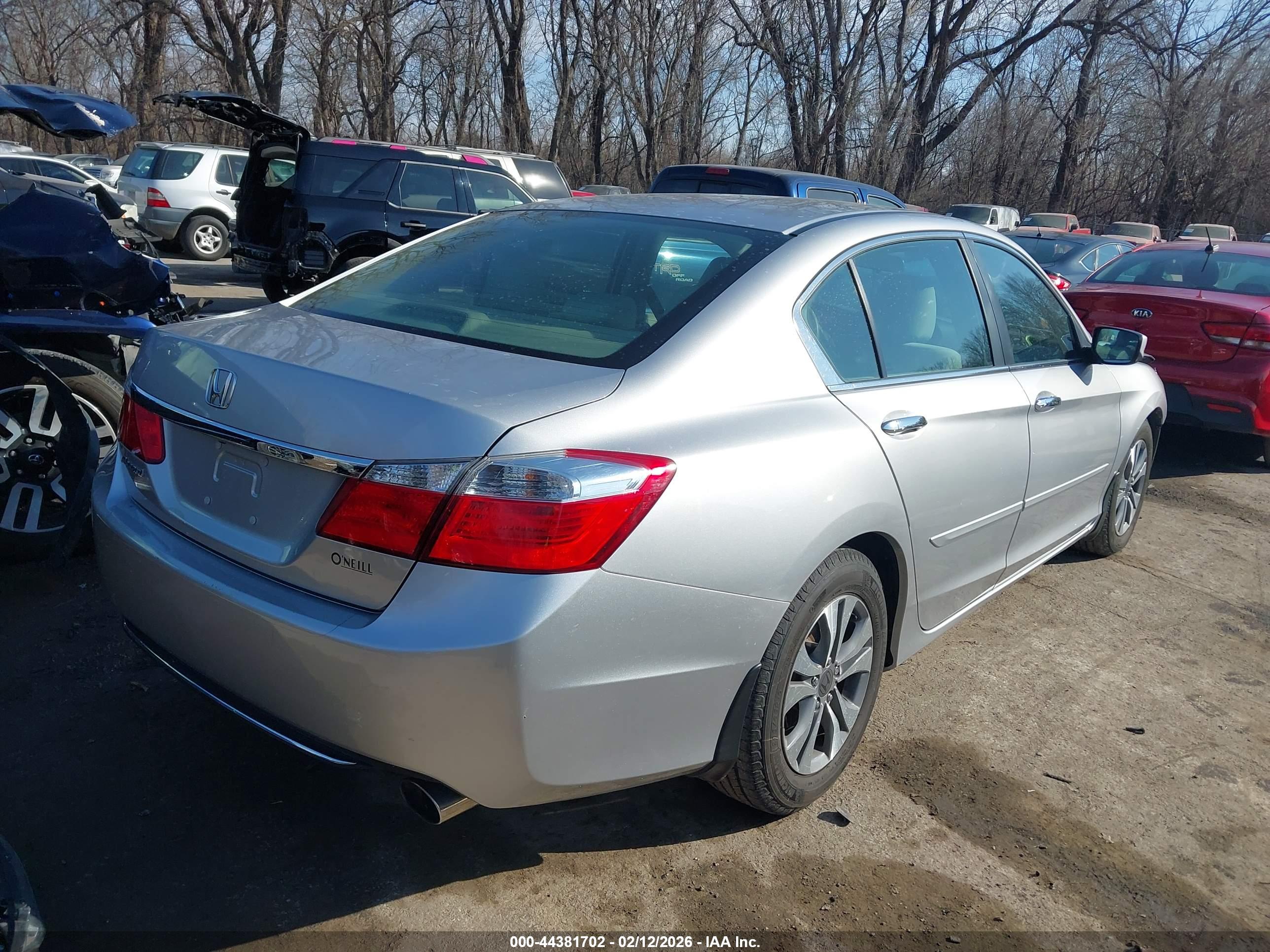 HONDA ACCORD image 4