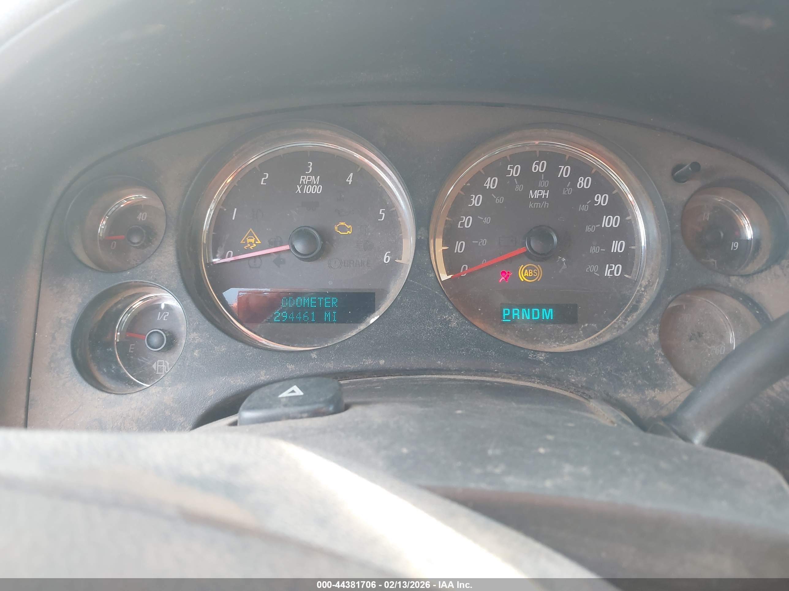 GMC YUKON image 7