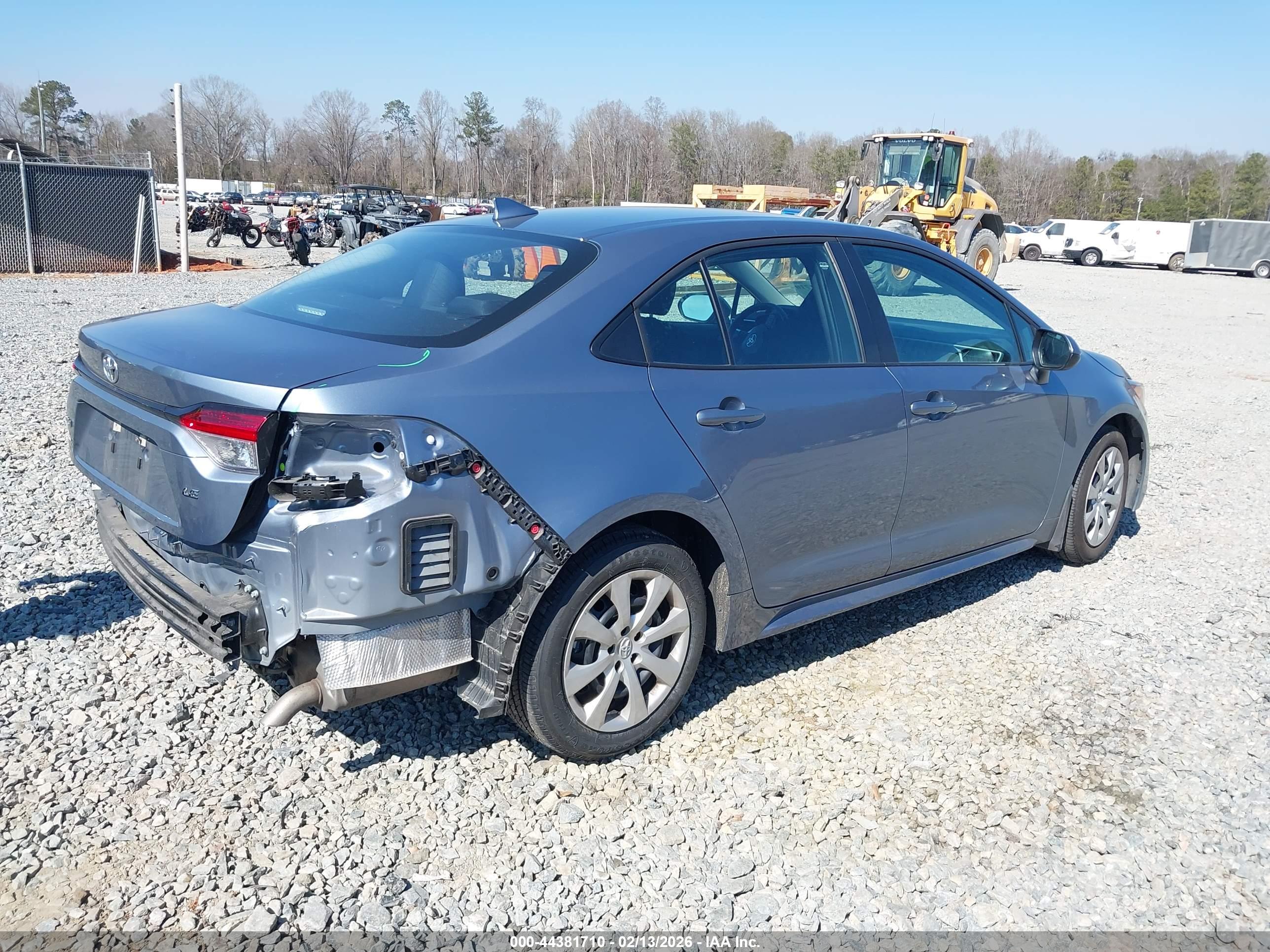 TOYOTA COROLLA image 4