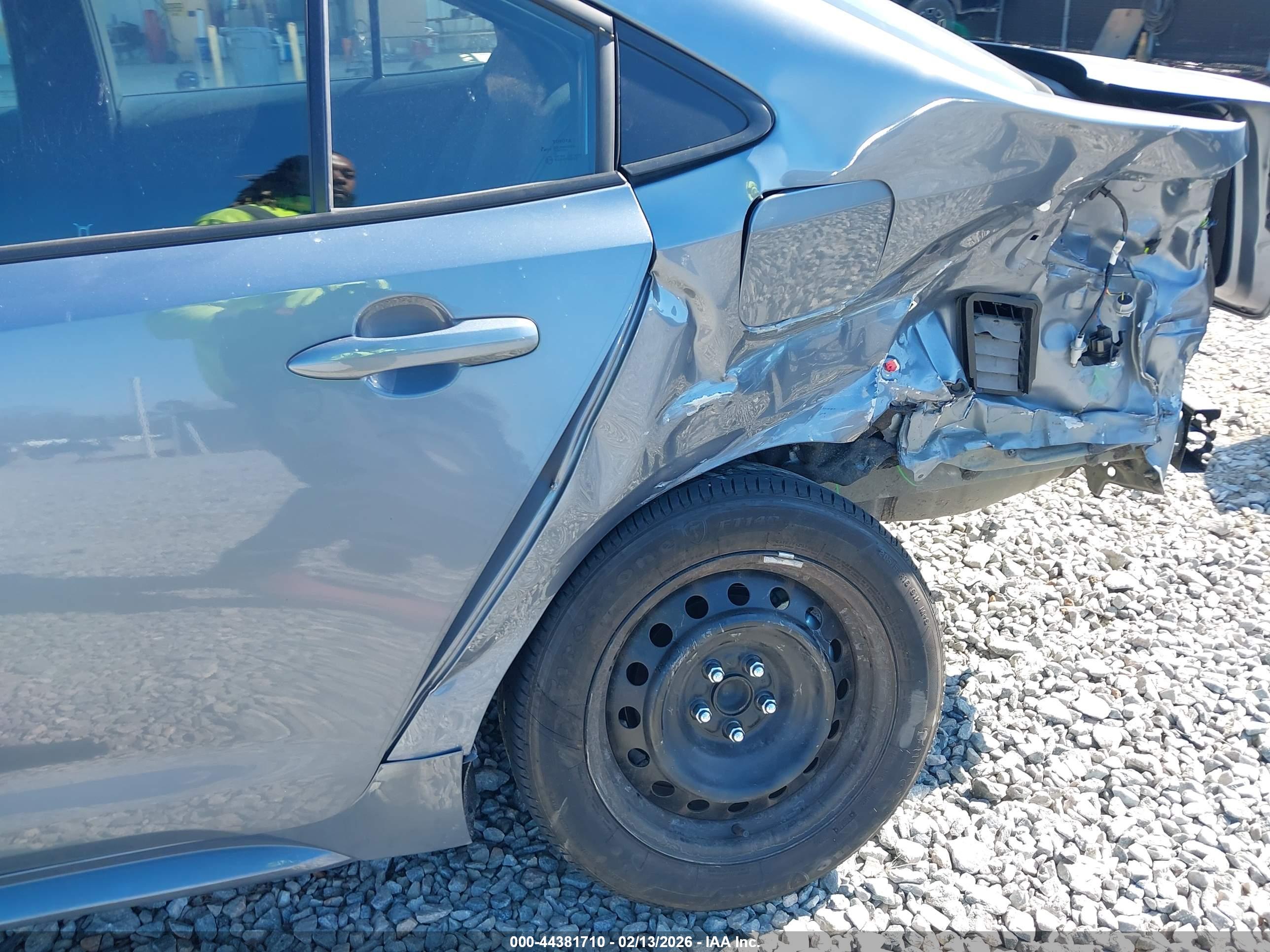 TOYOTA COROLLA image 6