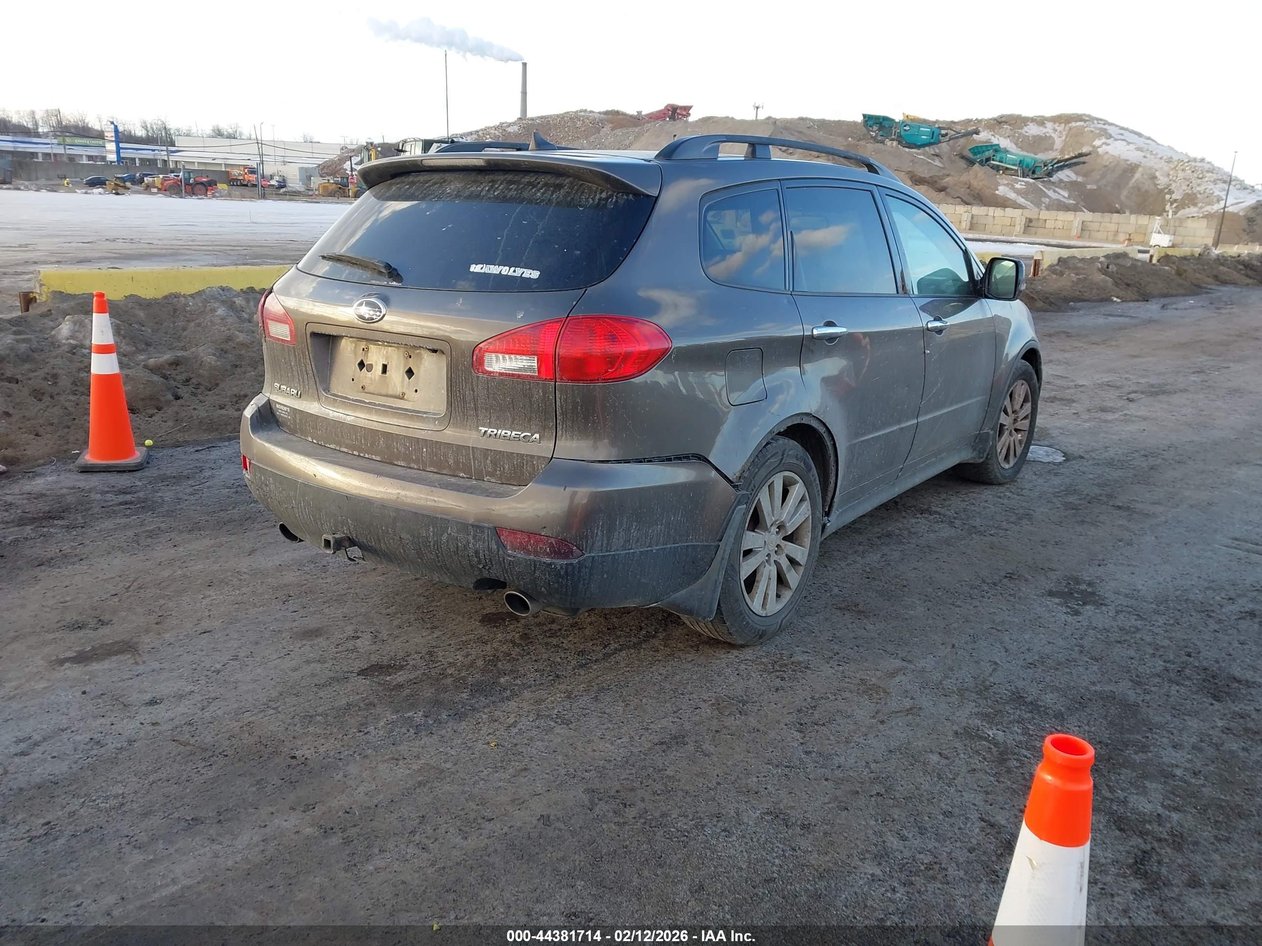 SUBARU TRIBECA image 4