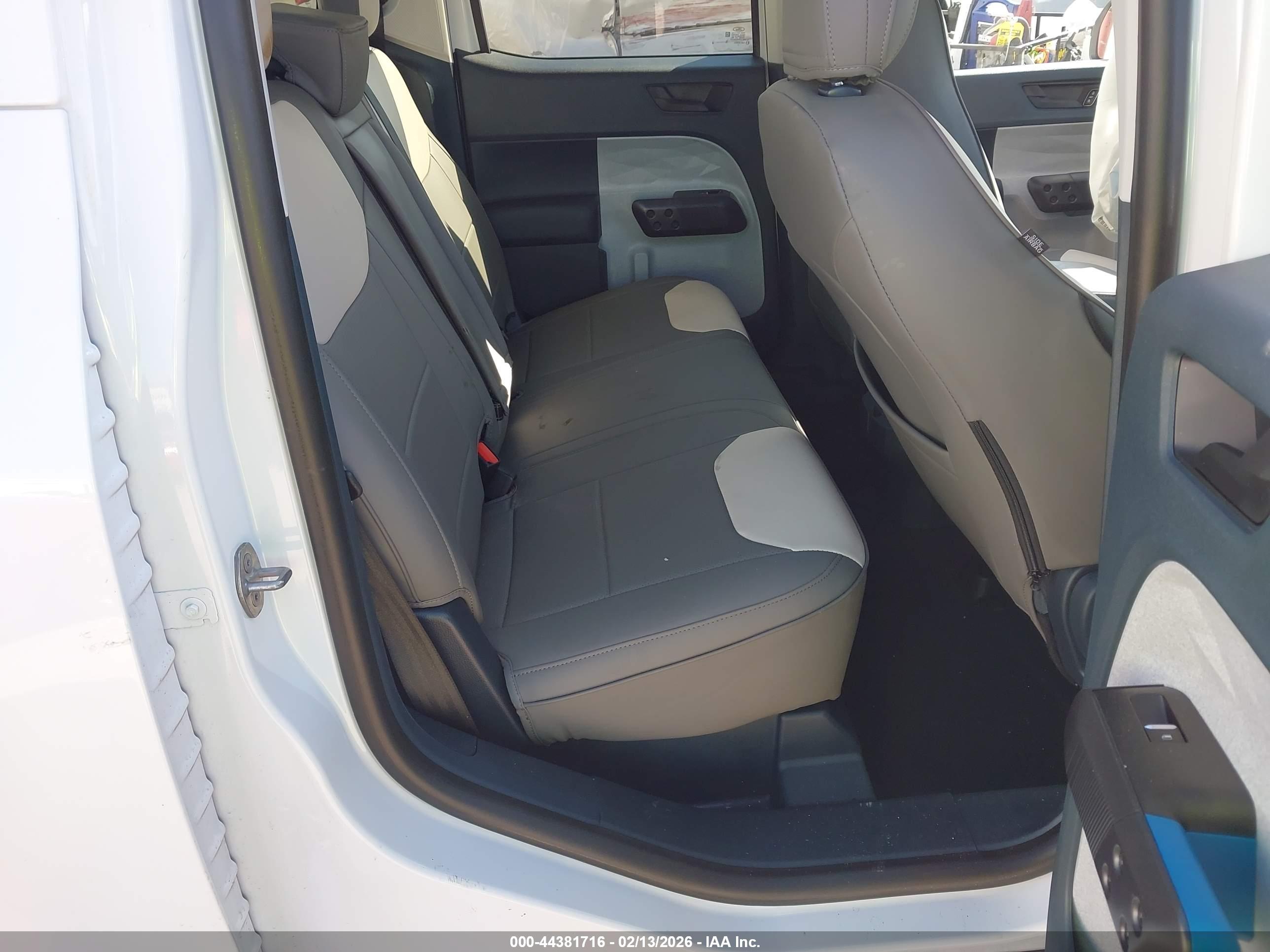 FORD MAVERICK image 8