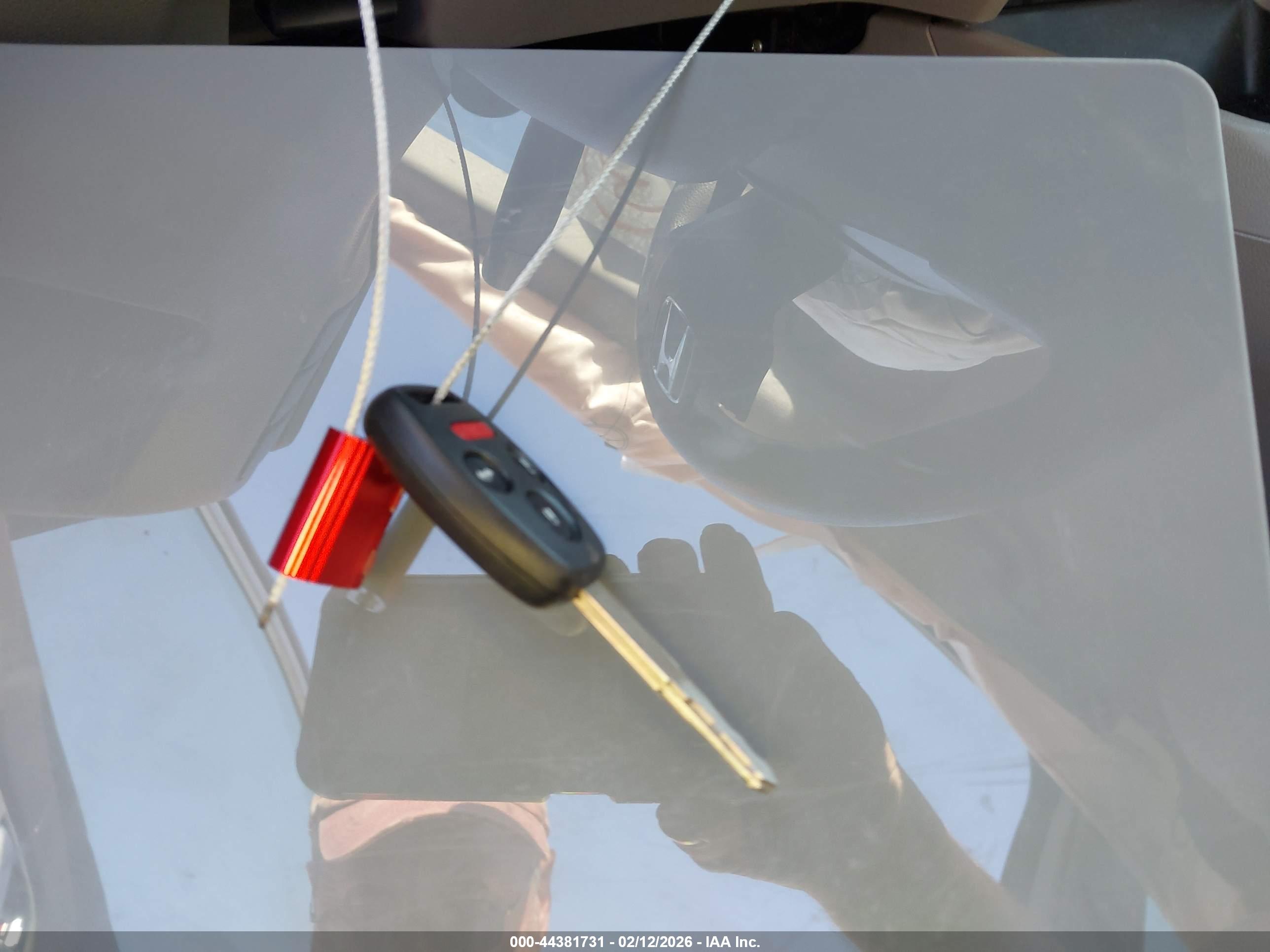 HONDA CIVIC image 11
